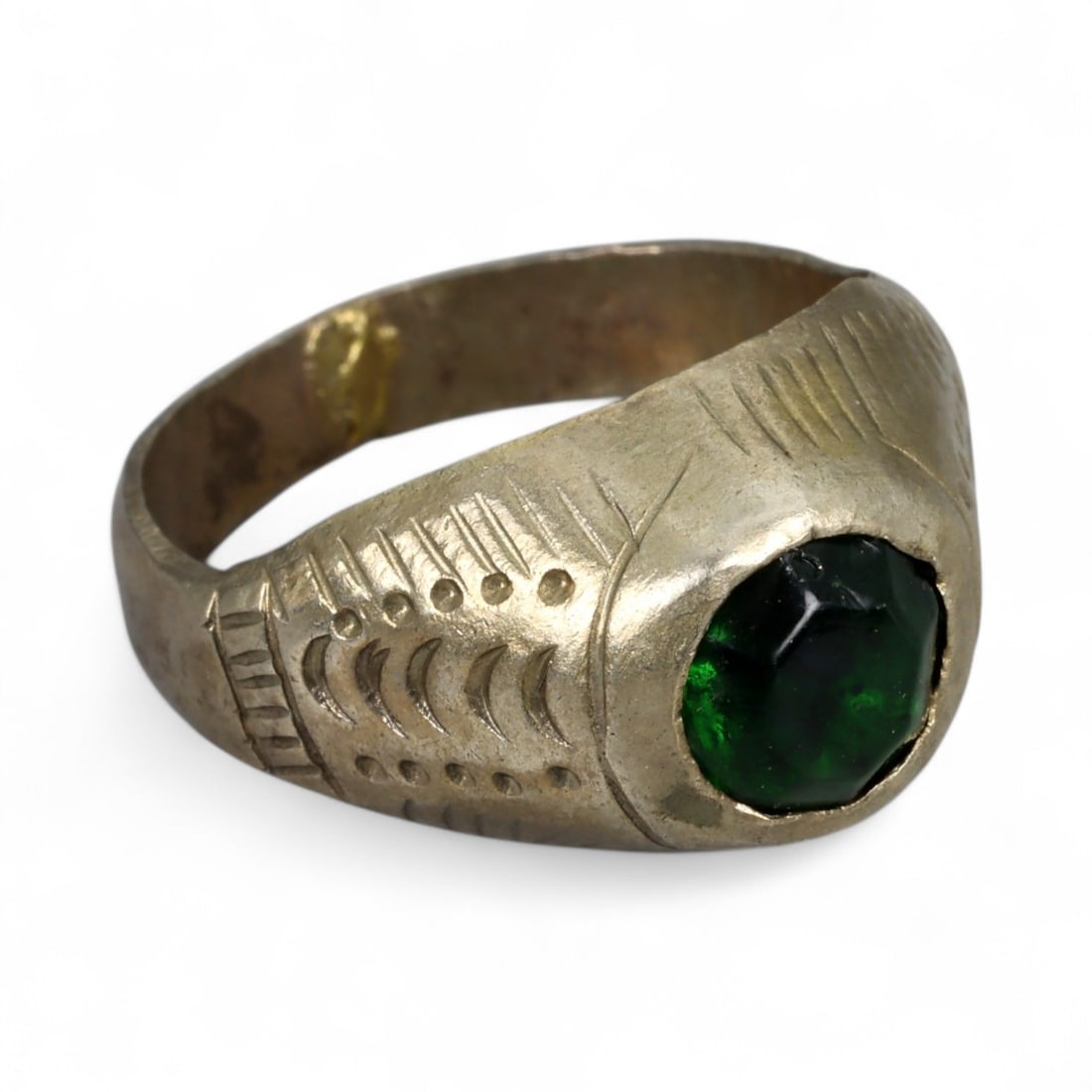 Antique Central Asian Silver Ring with Green Glass, c. 19th-20th Century, 6g: This antique silver ring reflects the modest yet meaningful designs of Central Asian jewelry from the 19th to early 20th century. The ring features a faceted green glass stone set in a simple bezel, f