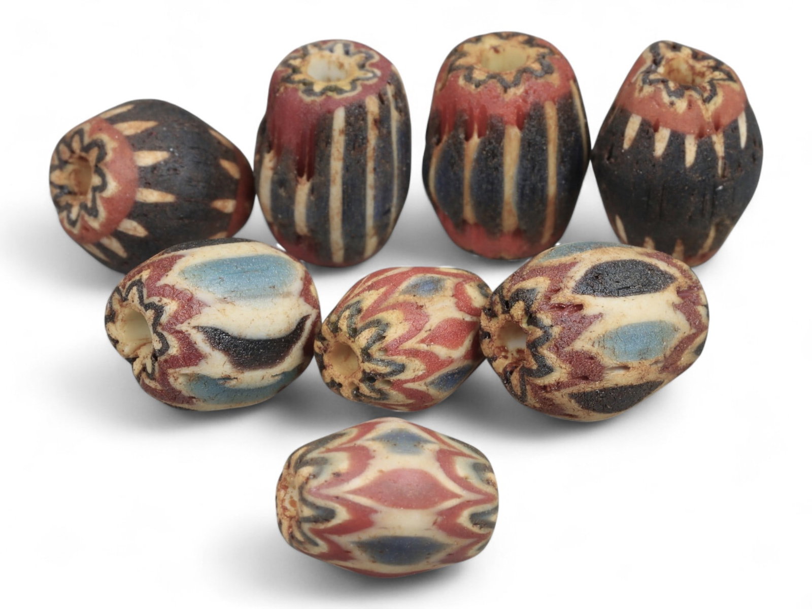 Antique Venetian Chevron Trade Glass Beads, c. 18th-19th Century, 1.1-1.3cm: This fine lot of Venetian chevron beads represents the height of Murano glass artistry during the 18th and 19th centuries. Known for their layered starburst patterns, chevron beads were among the most