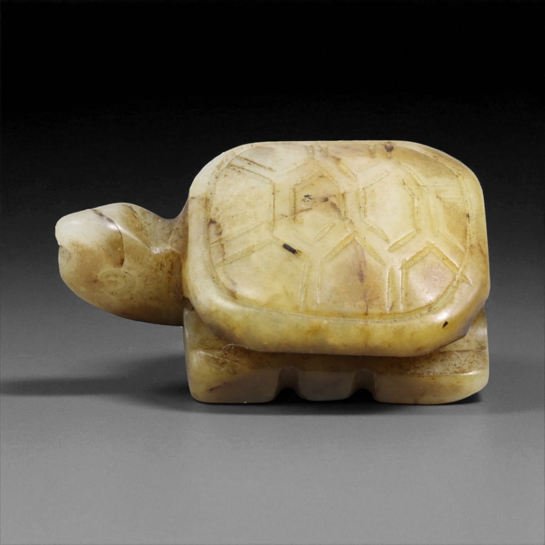 Antique Chinese Qing Dynasty Carved Jade Turtle Bead, c. 18th-19th Century, 3cm, 9g (1 of 2)
