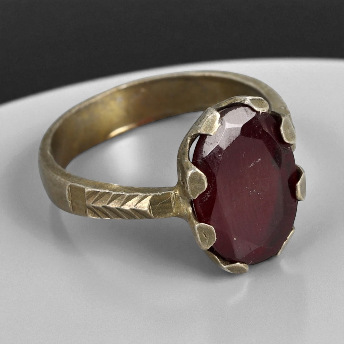 Ottoman Revival Garnet Red Oval-Cut Silver Ring, c. 19th Century, US Size 9, 4g (1 of 3)