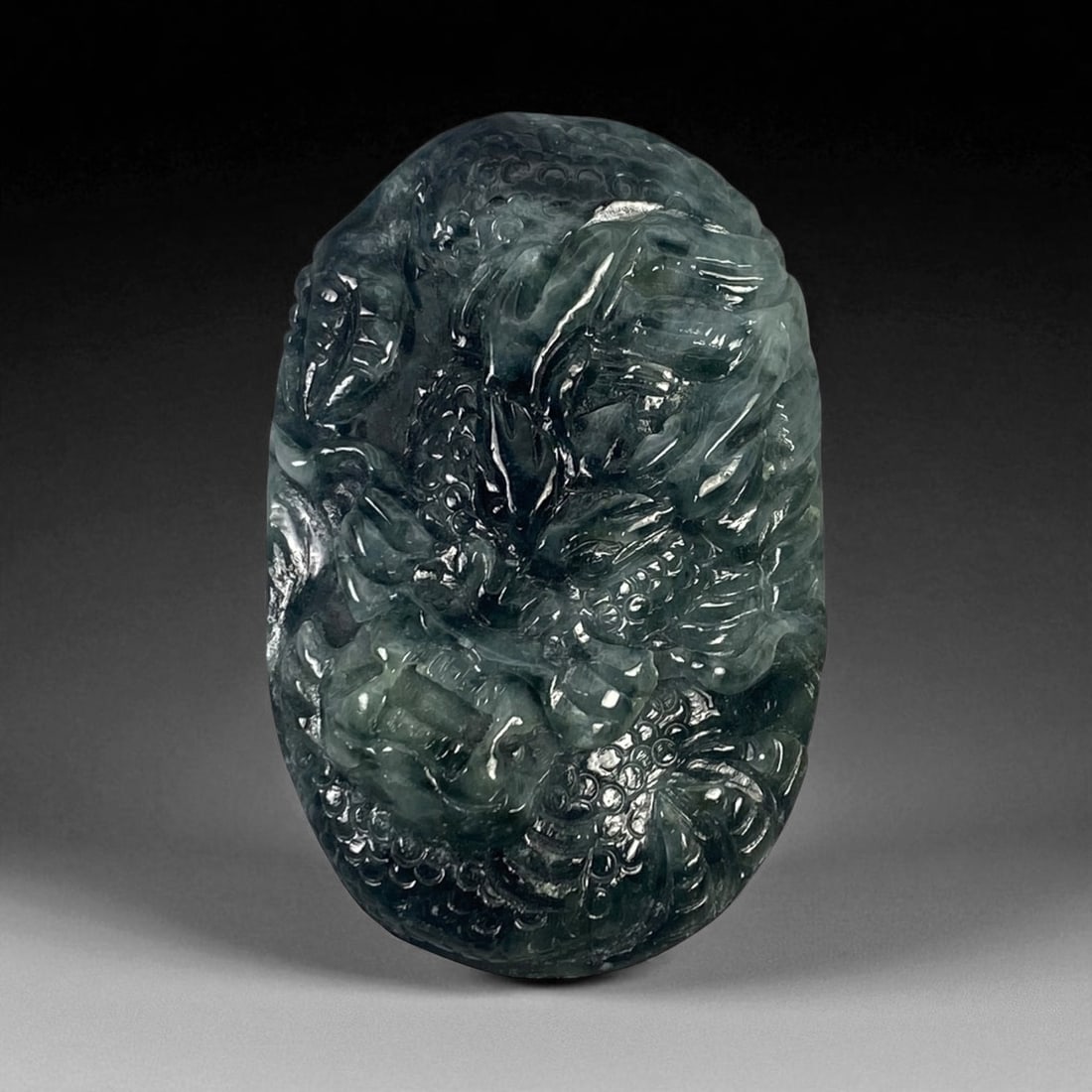 Vintage Chinese Dark Green Jadeite Dragon Pendant, c. Mid-20th Century, 5.5x3.5cm (1 of 2)