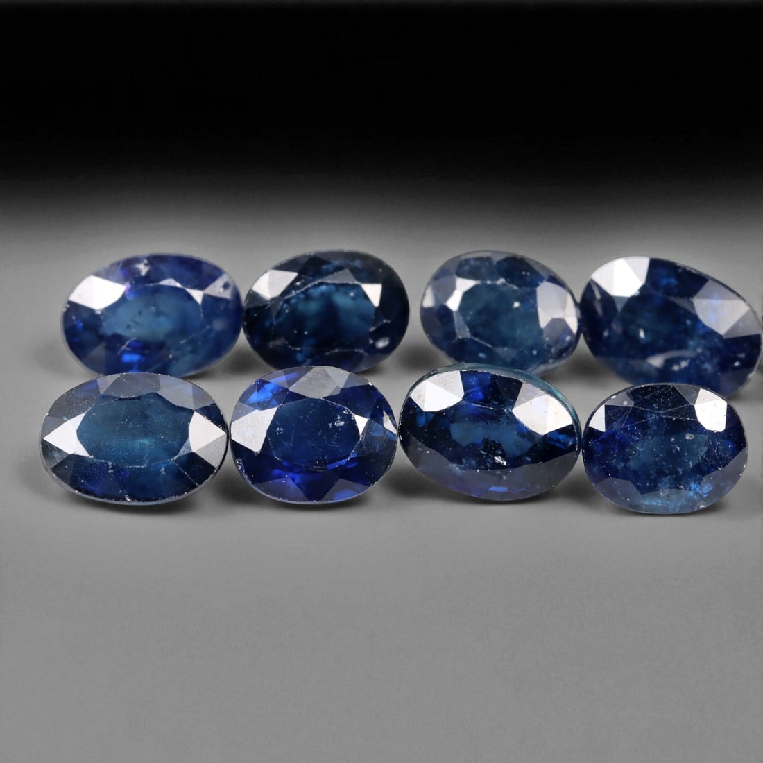 7.90 Carats Royal Blue Sapphire Oval Lot - Natural Ceylon Stones (1 of 1)