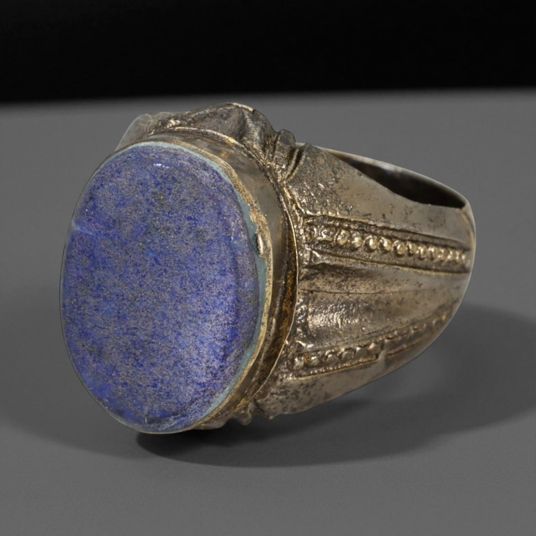 Antique Persian Lapis Lazuli Silver Signet Ring, c. 19th-20th Century 7g (1 of 3)
