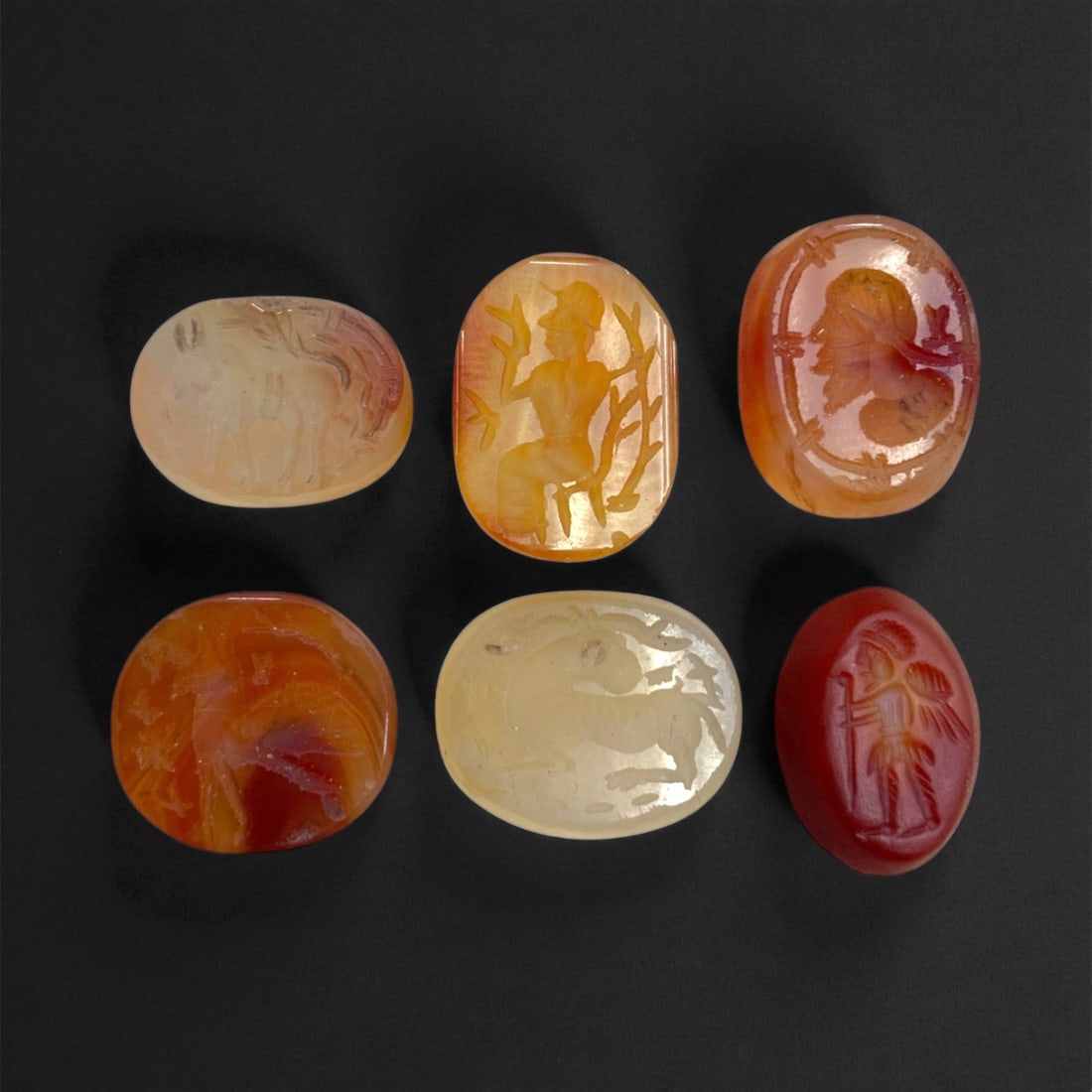 Ancient Sasanian Carnelian and Agate Intaglio Seal Collection, c. 3rd-6th Century CE 1.5-2cm 14g (1 of 2)