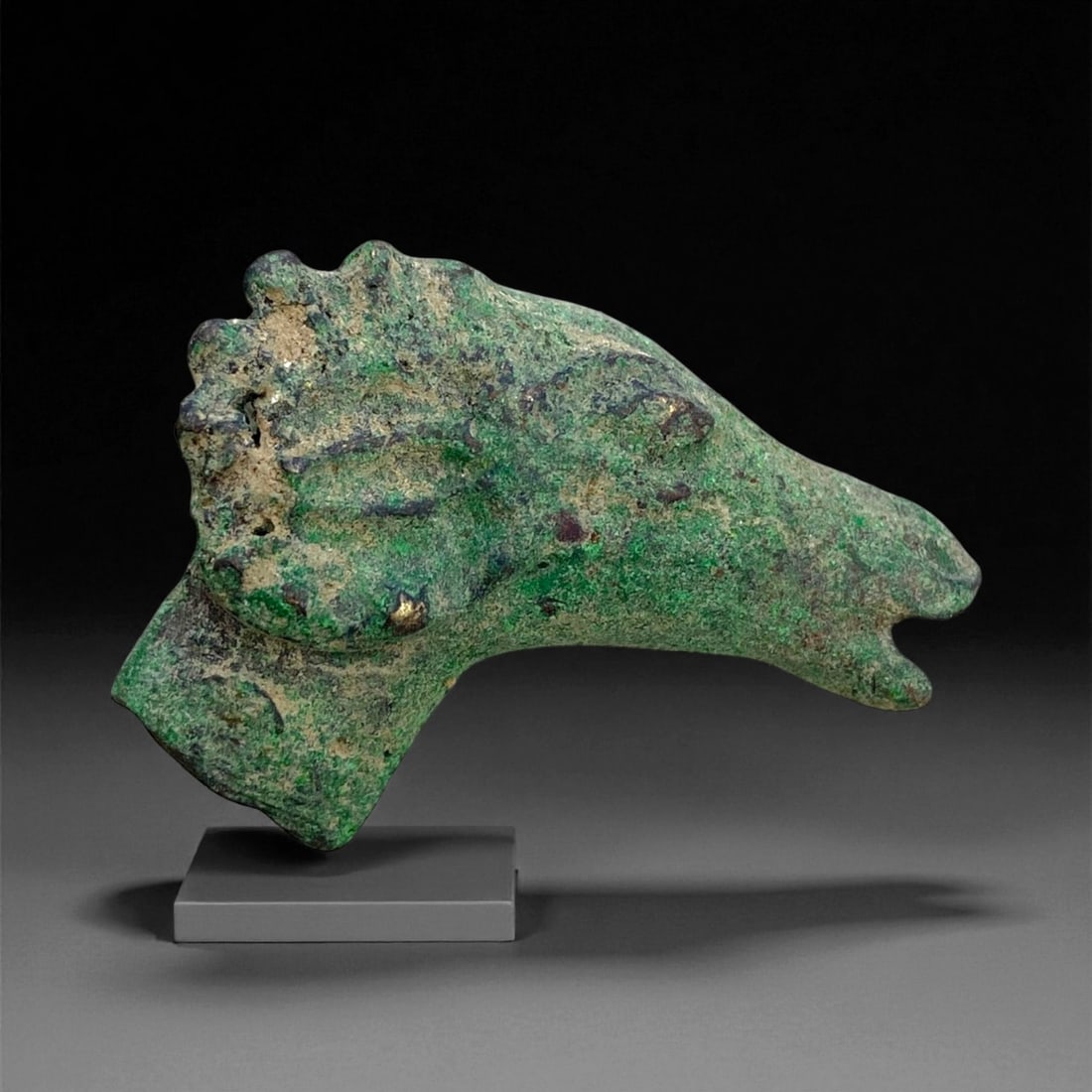 Ancient Luristan Bronze Ram-Head Finial, c. 10th-8th Century BCE, 4cm, 38g: This bronze ram-head finial originates from the ancient Luristan culture of western Iran, dating to the early Iron Age, circa 10th-8th century BCE. The Luristan bronzes, celebrated for their spirited