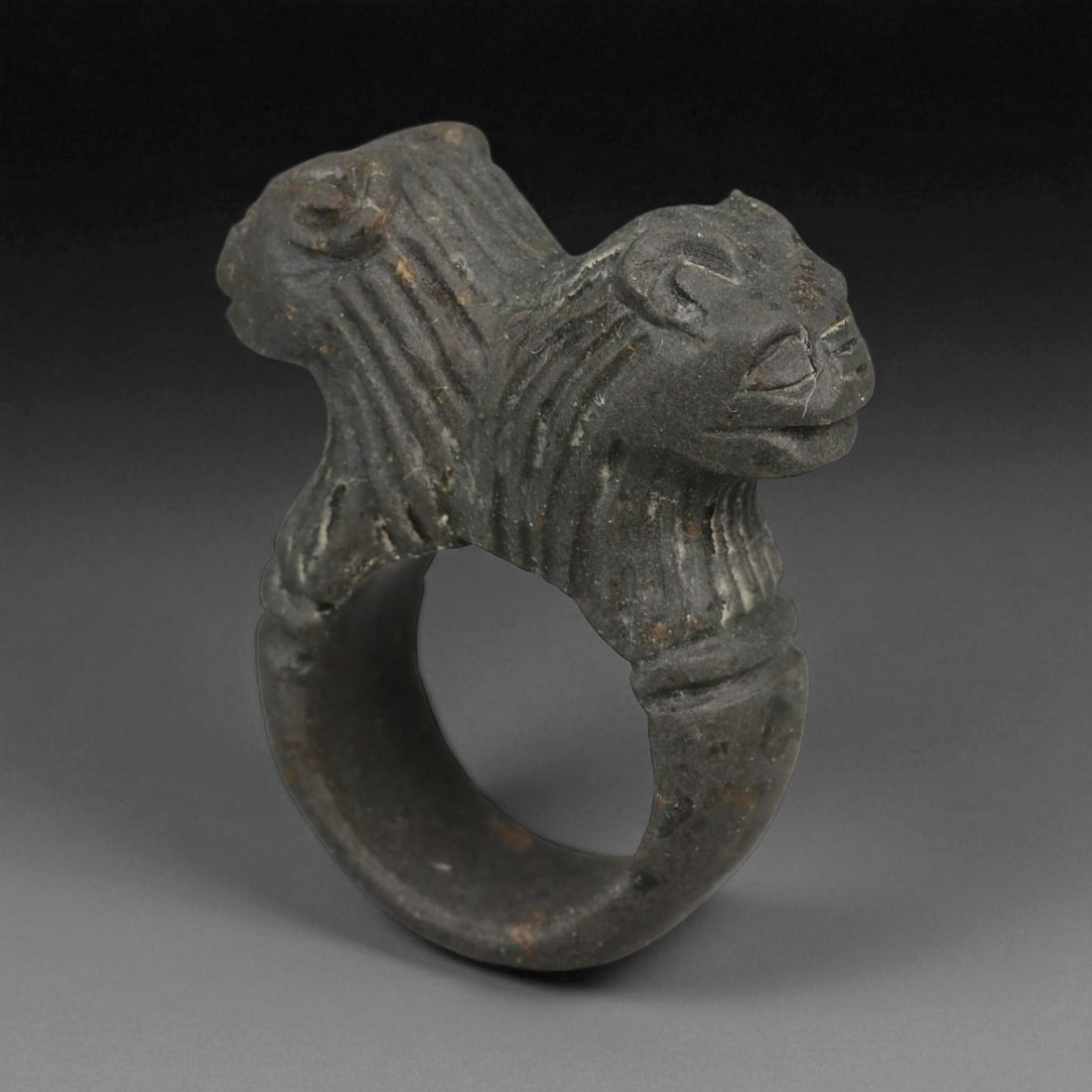 Ancient Parthian Double-Headed Feline Guardian Stone Ring, c. 2nd-3rd Century CE, 3.5cm (1 of 2)
