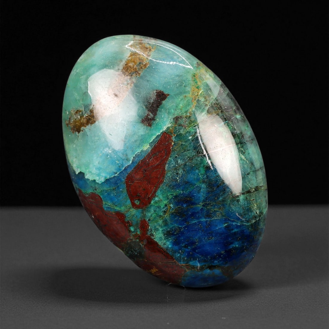 39.41 Carats Multicolor Chrysocolla-Malachite Cabochon - Natural Oval Cut, 3.2 x 2.2 cm (1 of 1)