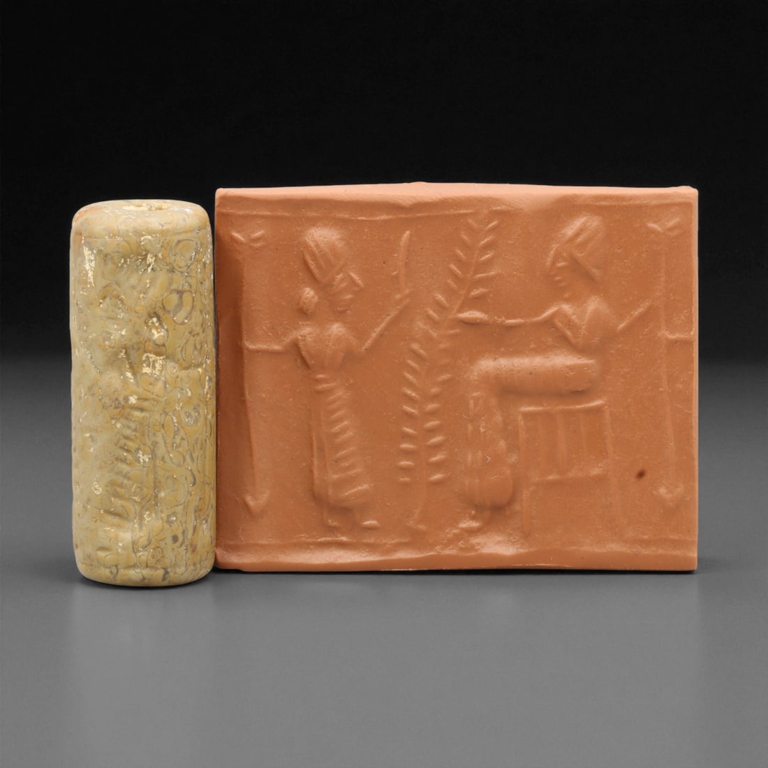 Ancient Early Dynastic Mesopotamian Steatite Cylinder Seal, c. 2600-2350 BCE, 4.1cm, 95ET: Carved from pale steatite, this finely executed cylinder seal dates to the Early Dynastic period of Mesopotamia, a time when the first city-states flourished across Sumer and Akkad. The seal exhibits 