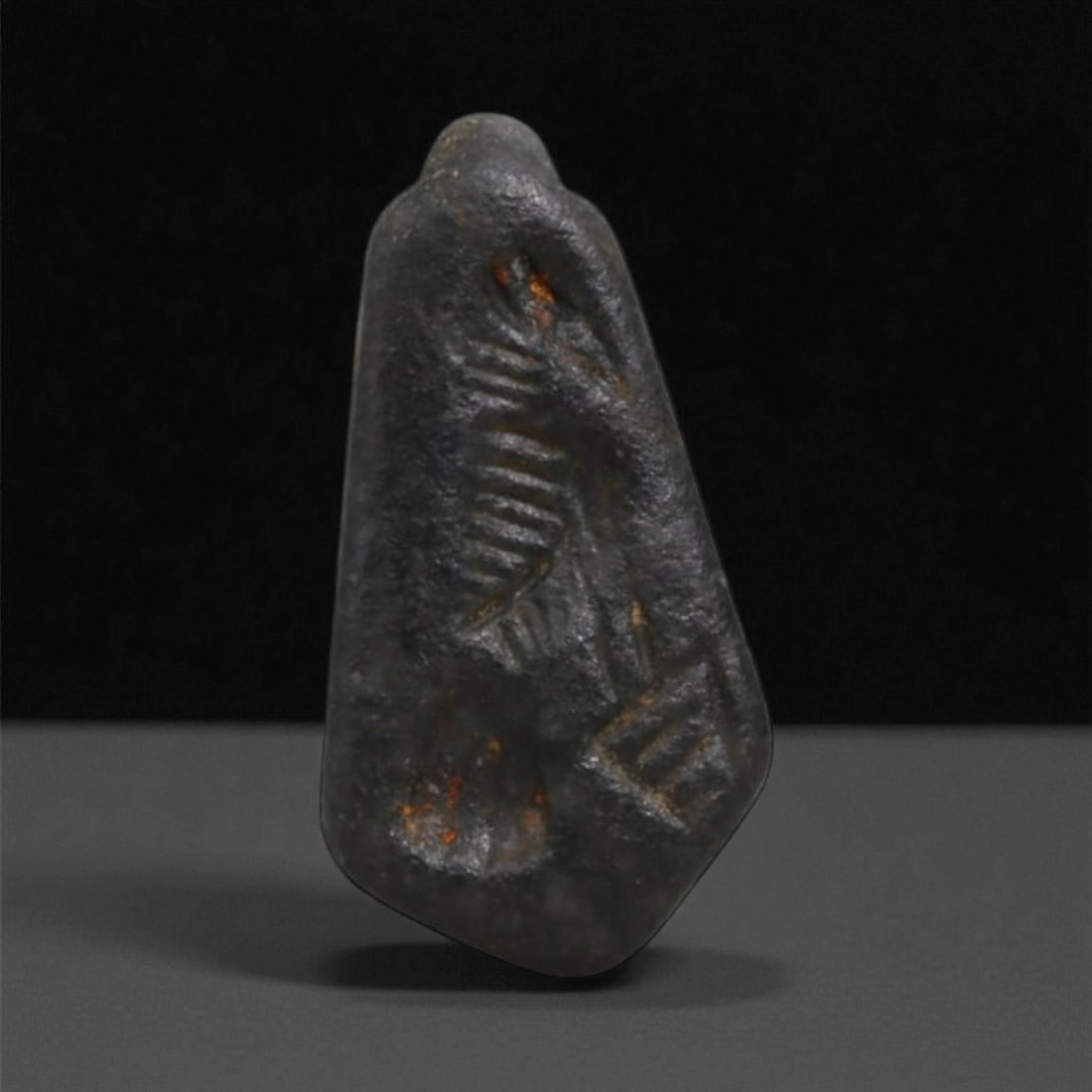 Ancient Mesopotamian Neo-Sumerian Black Stone Amulet with Bird Motif, c. 2100-2000 BCE, 3.5cm, 44EQ (1 of 2)