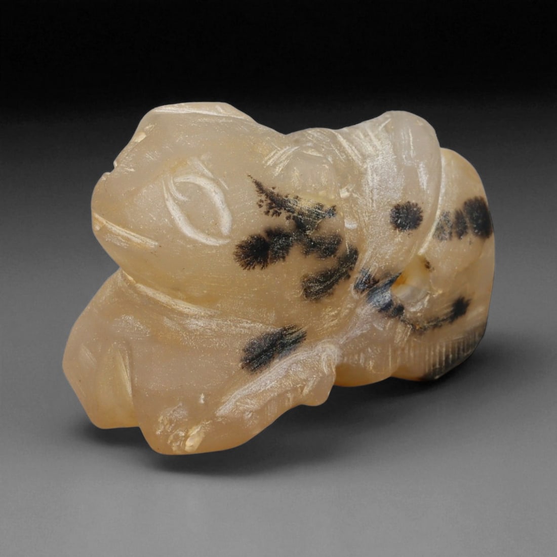 Ancient Bactrian Feline Amulet in Alabaster Stone, c. 2200-1800 BCE, 4.5 cm, 86BF (1 of 3)