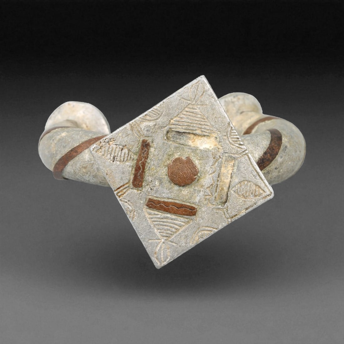 A West African Square Face Copper Inlaid Aluminum Bracelet, Early 20th Century, 6cm, 53.8g, 91Q (1 of 2)