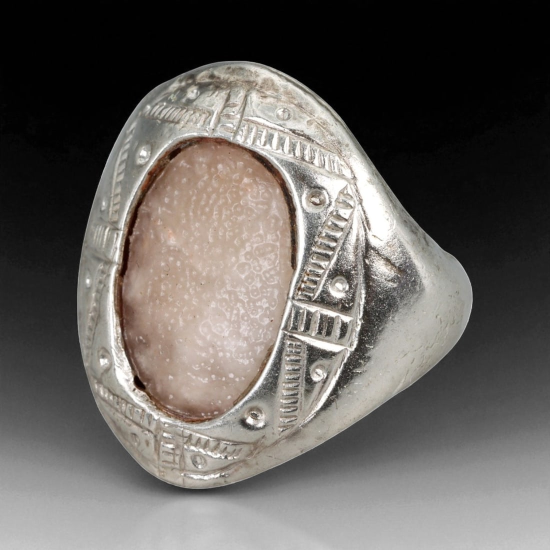 Antique Central Asian Agate Textured Oval Silver Ring, c. 19th-20th Century, US Size 6.25, 86BA (1 of 3)