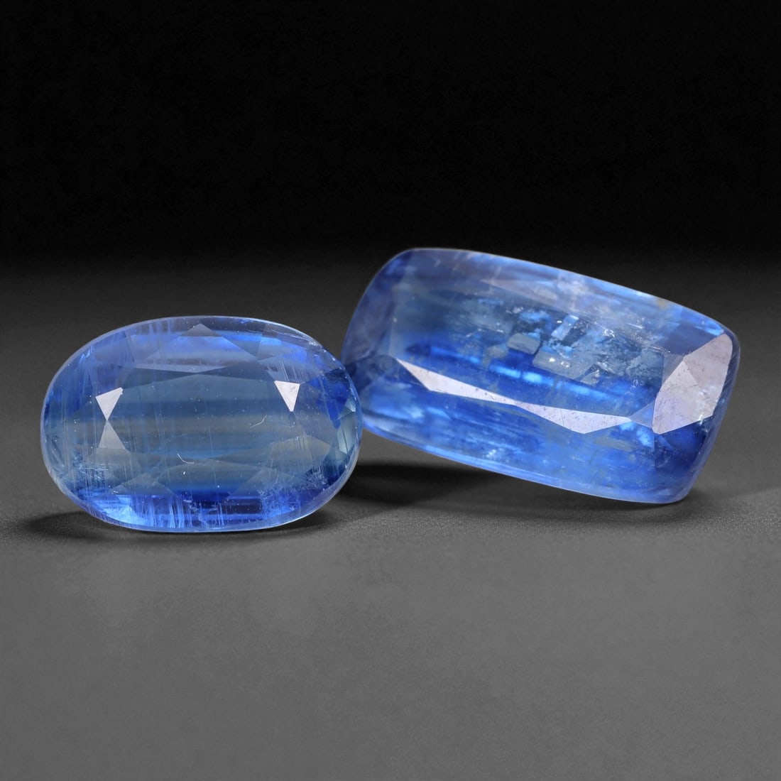 9.83 Carats Deep Blue Kyanite Oval Octagon Selection - Natural Nepalese Stones - 11 to 14 mm, 41XB: This luminous selection of kyanite gems showcases vibrant shades of royal to midnight blue, with subtle silken textures that are signature to the species. Each stone is fashioned in a oval octagon , m