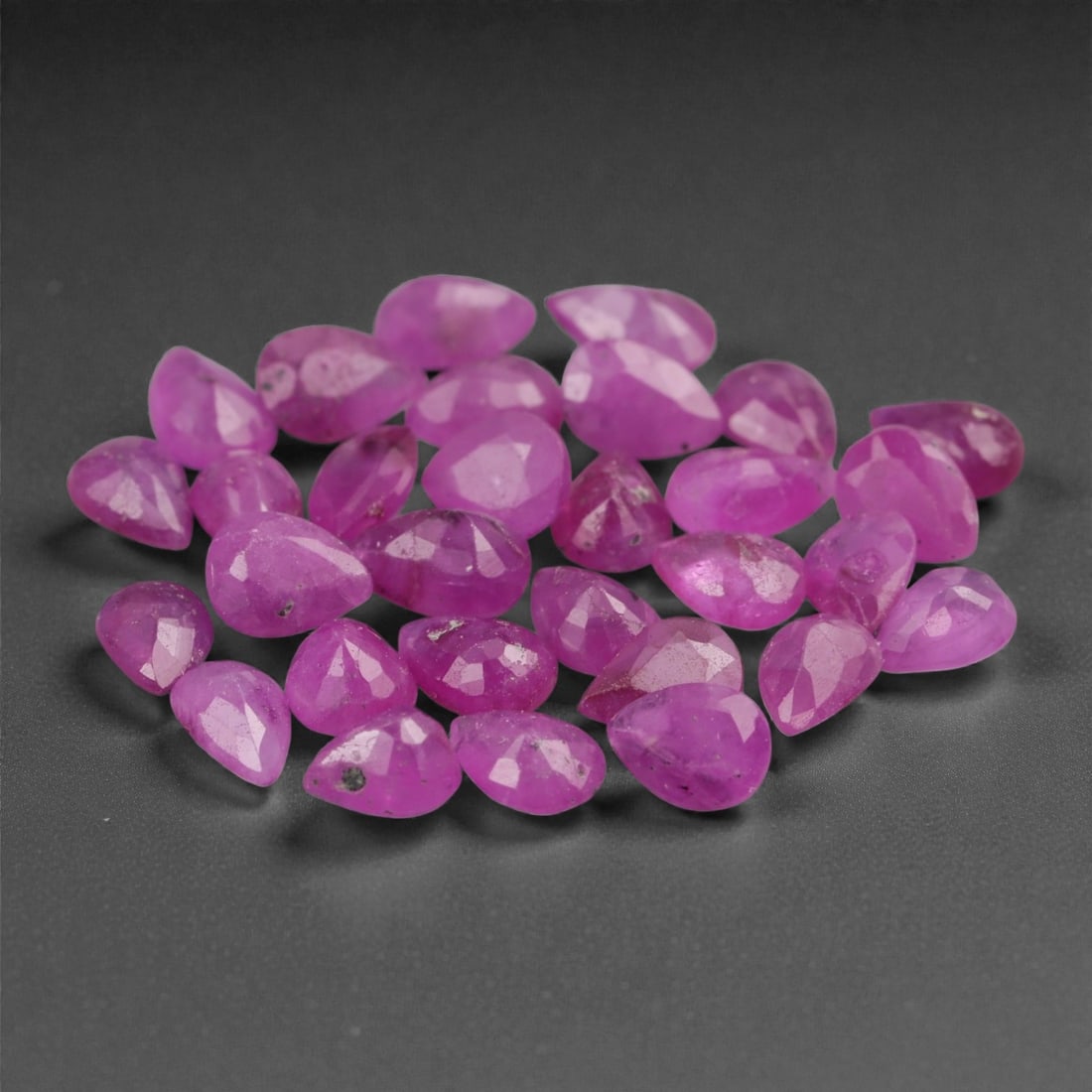 4.10 Carats Vivid Pinkish Red Ruby Lot - Natural Mozambique Stones - 3.8x2.7mm, 70XA (1 of 1)