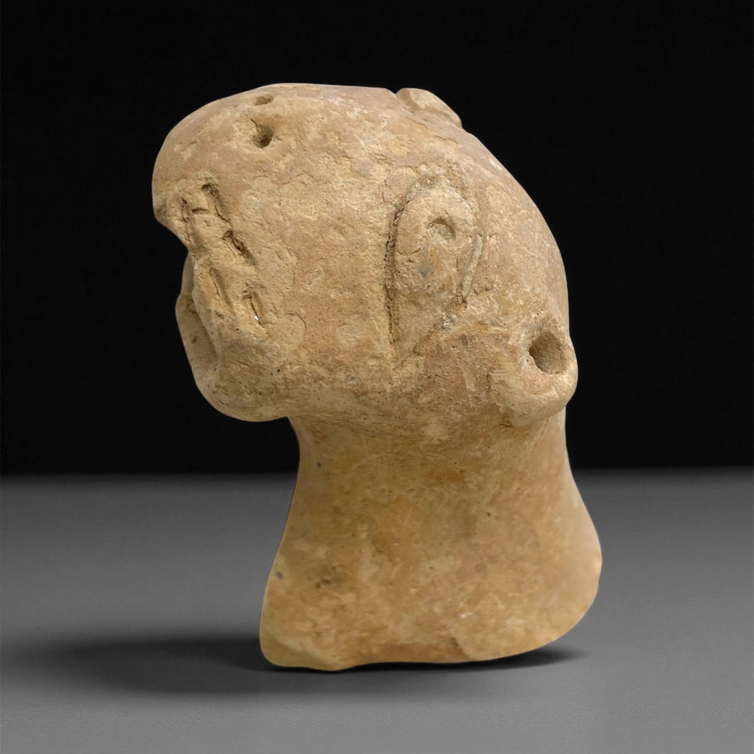 Ancient Greek Terracotta Panther Head Finial, c. 5th-4th Century BCE, 7cm, 85g, 69CC (1 of 2)