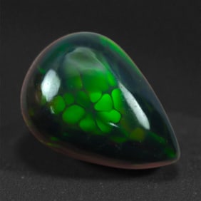 ThousandPlanet's Timed Ancient Relics Unearthed Series, a rare chance to acquire authentic bronze artifacts and treasures from past civilizations. This curated selection shines a spotlight on finely crafted relics of the ancient cultures, each piece a testament to the skilled artisans who shaped their histories. This collection offers more than just historical objects, it presents timeless symbols of human achievement, stories waiting to be retold. Begin your journey into the past and bid now to bring home a piece of history that will endure for generations.