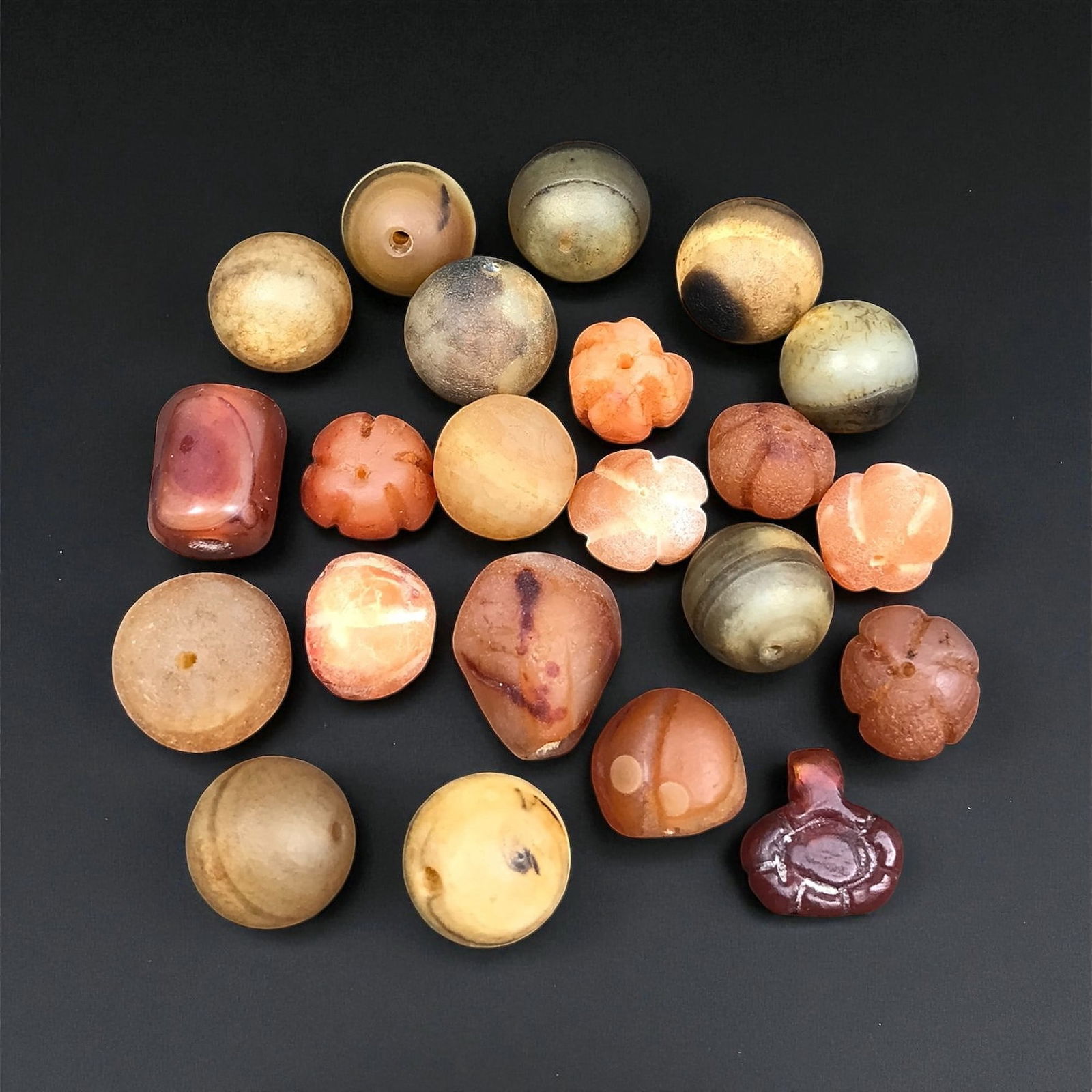 Antique Indo-Persian Carnelian and Agate Melon Bead Set, c. 18th-19th Century, 1-1.7 cm, 3EW (1 of 1)