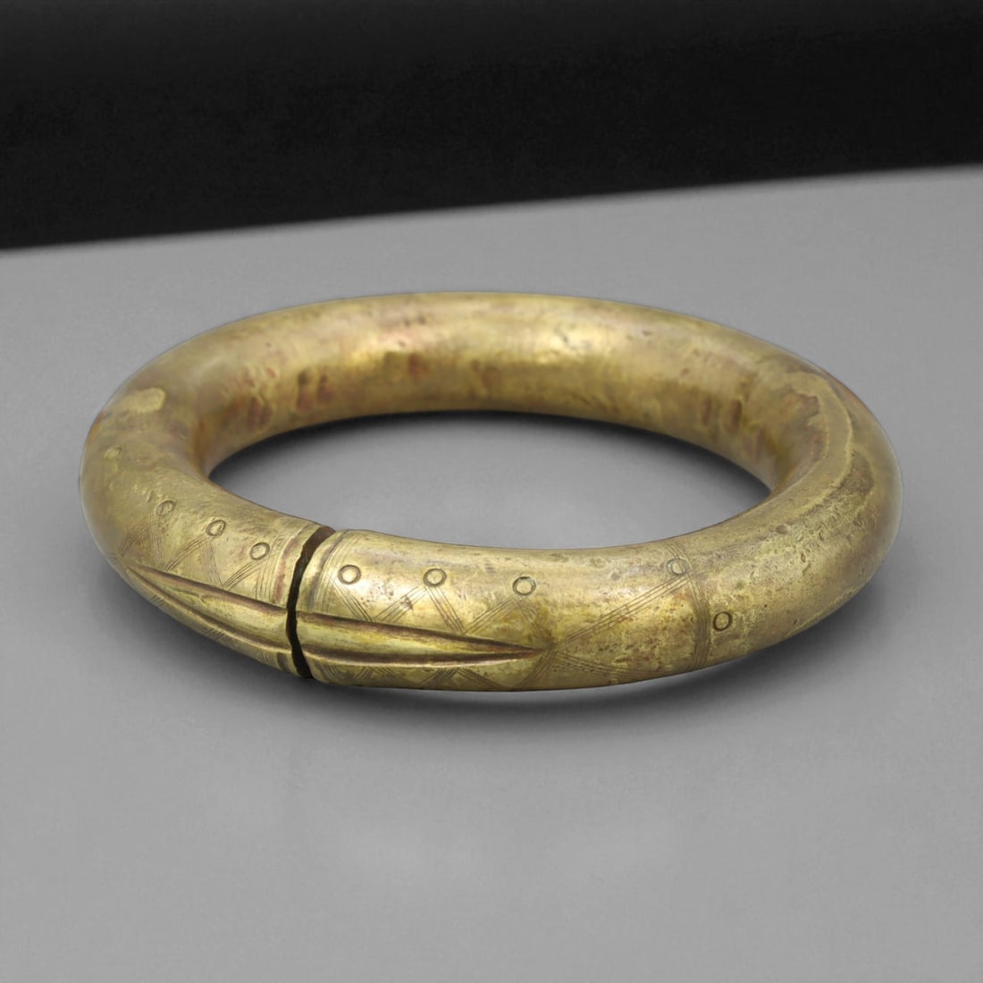 Antique West African Engraved Brass Manilla Bracelet, c. 19th Century, 10.2cm, 13DQ (1 of 3)
