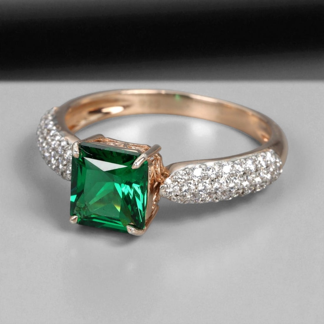 Emerald Crest Pattern 925 Silver Ring with Chatham Green Gemstone, 7.5 US, 32N (1 of 3)