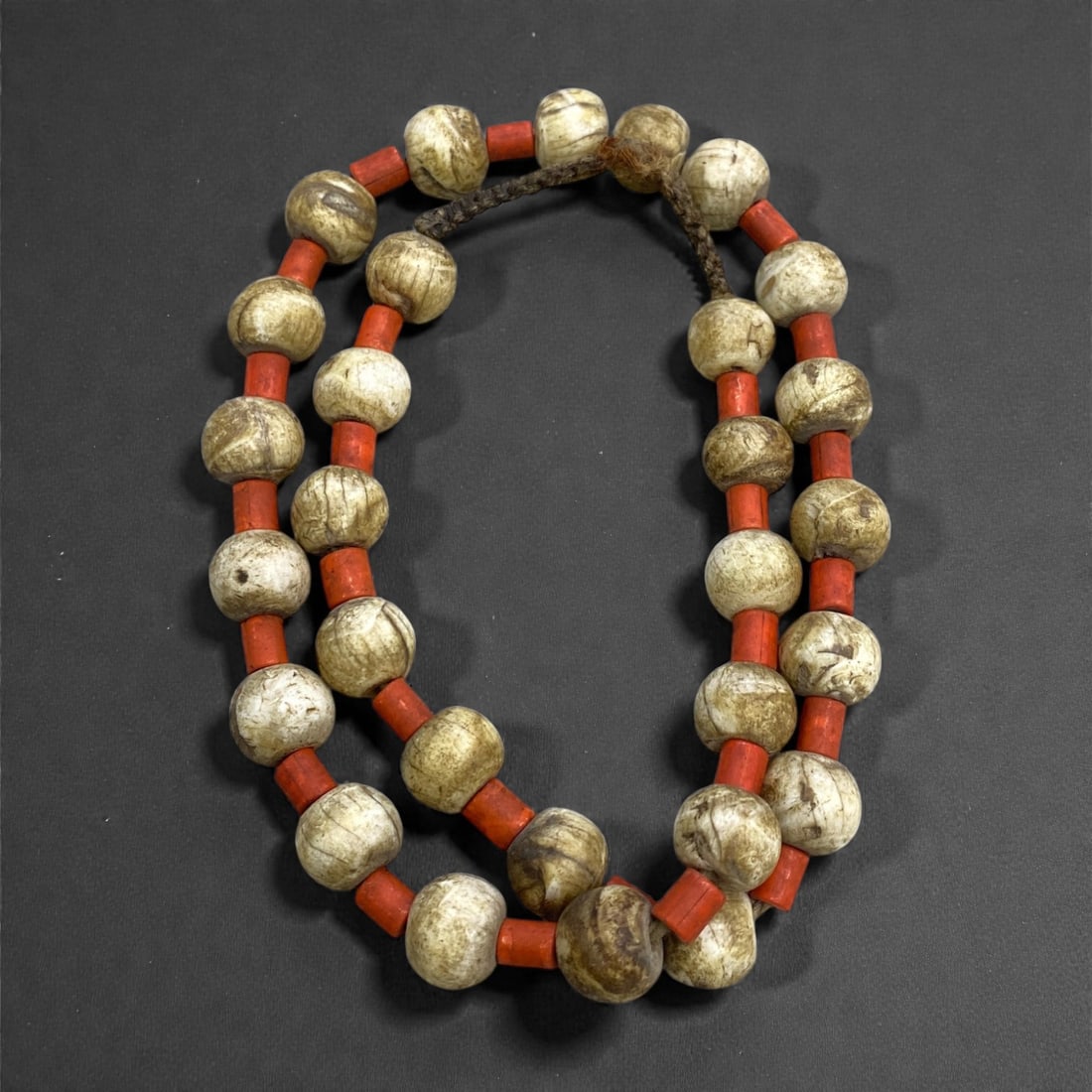 A Tibetan Conch Shell Bead Necklace with Coral Spacers, 19th-20th Century, 141g, 33AA (1 of 1)