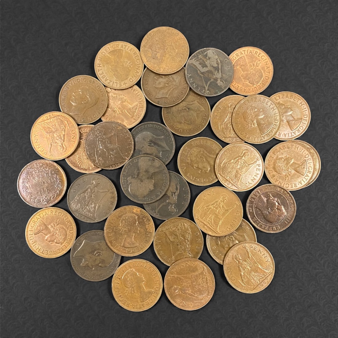 UNITED KINGDOM: One Penny Pre-Decimal Coin Group, 1890s-1960s, 306g, 6V (1 of 1)