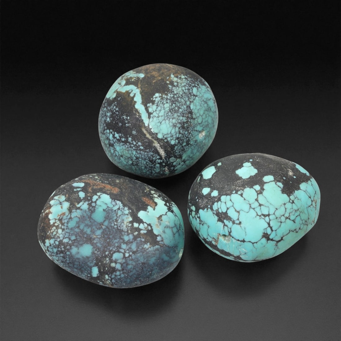 Vintage Tibetan Turquoise Bead Set, c. 20th Century 2.2-2.5cm, 76EX: This set of vintage Tibetan turquoise beads embodies the deep cultural significance long associated with turquoise across Himalayan regions. Valued for its protective qualities and symbolic link to sk