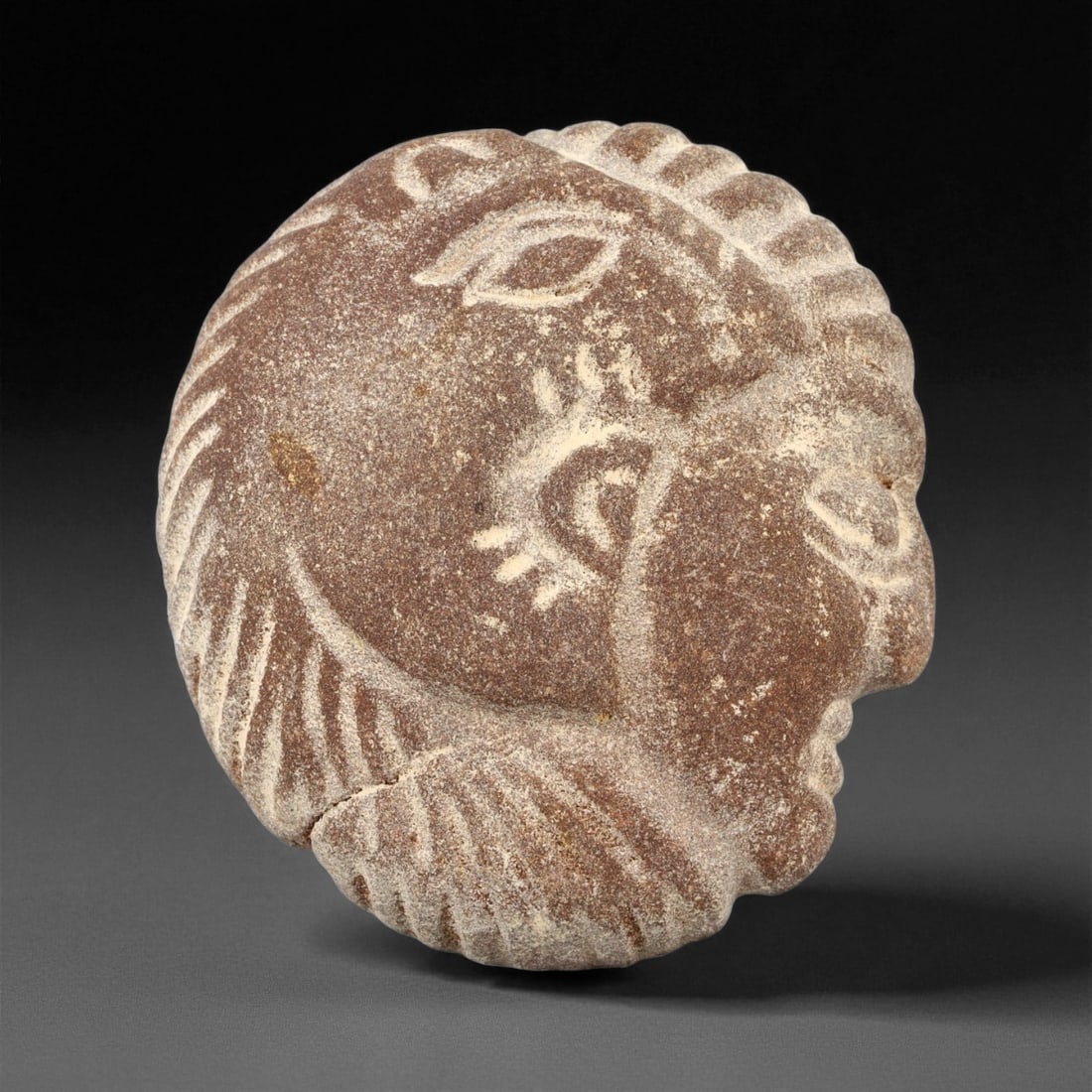 Ancient Early Dynastic Mesopotamian Carved Human Head Sandstone Plaque, c. 2900-2350 BCE, 4cm, 34ES (1 of 2)