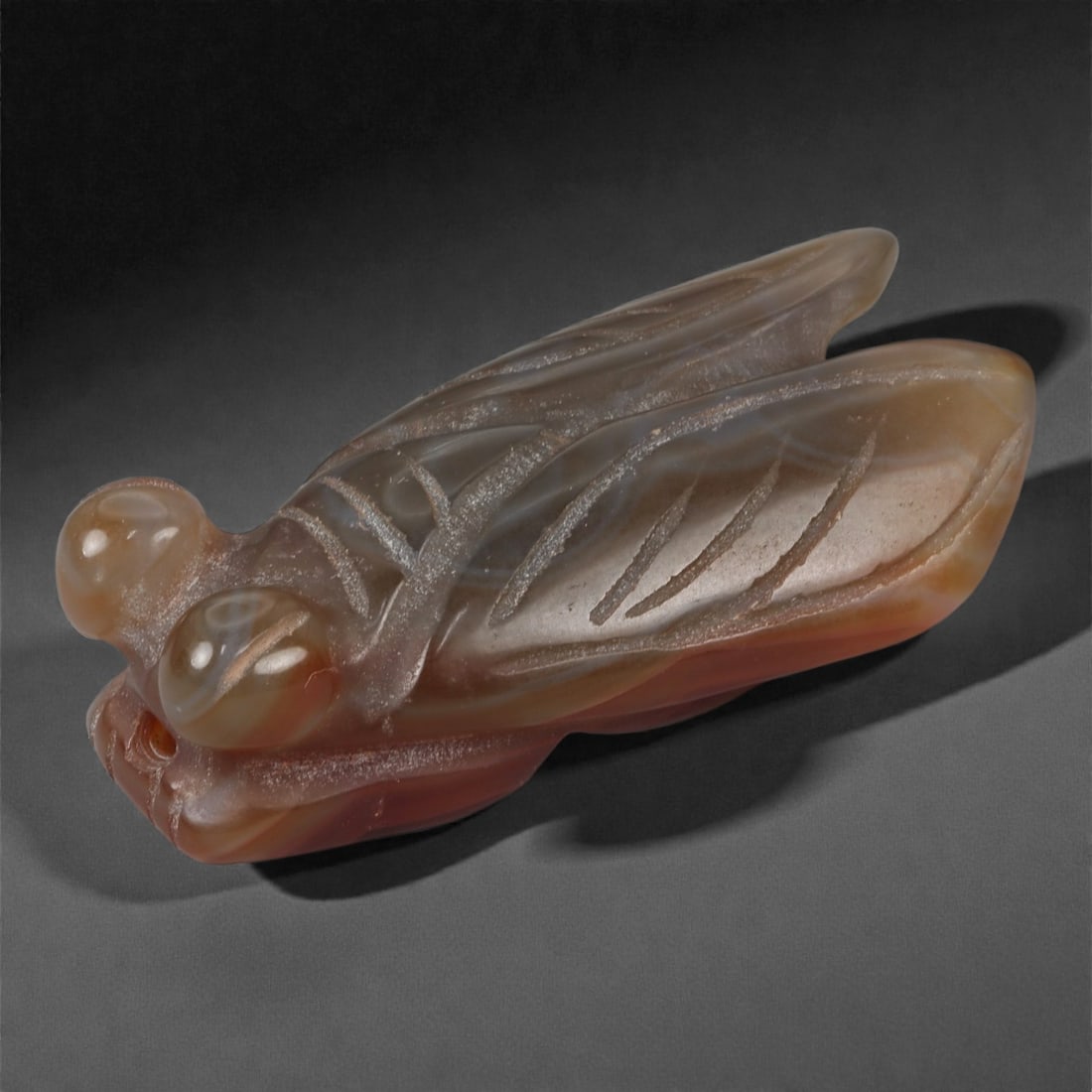 A Chinese Agate Cicada Pendant, 20th Century, 39FD (1 of 2)