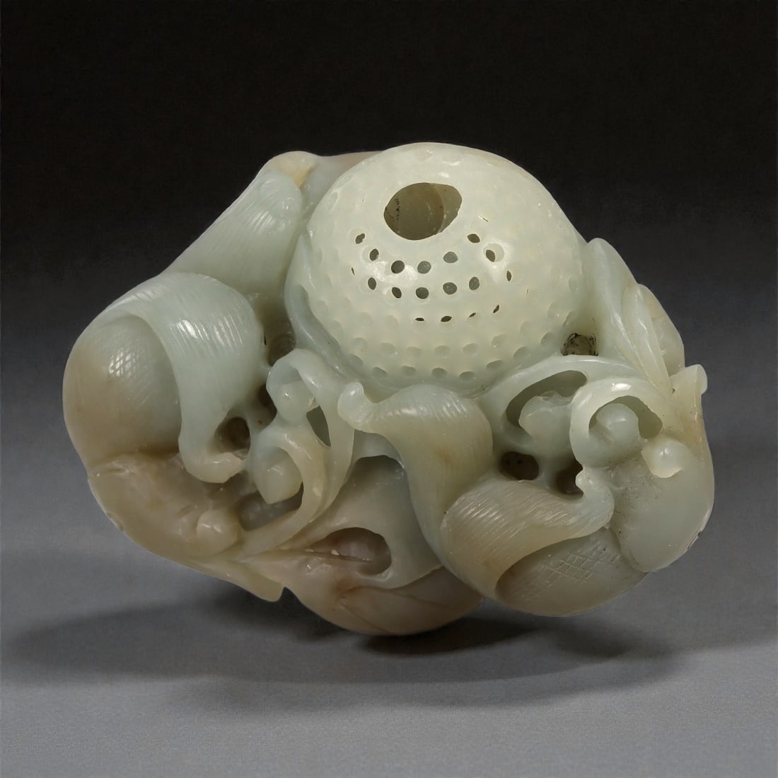 A Chinese Hetian Jade Openwork Carving, 20th Century, 28FD (1 of 3)