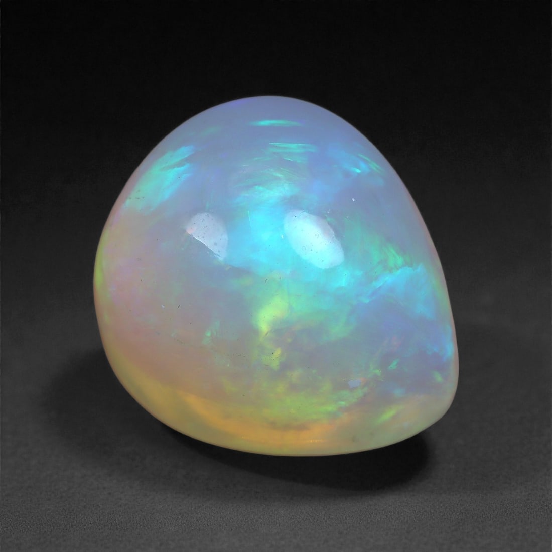 4.47 Carats Play-of-Color Welo Opal - Natural Ethiopian Gem 12x10mm, 27XA (1 of 2)