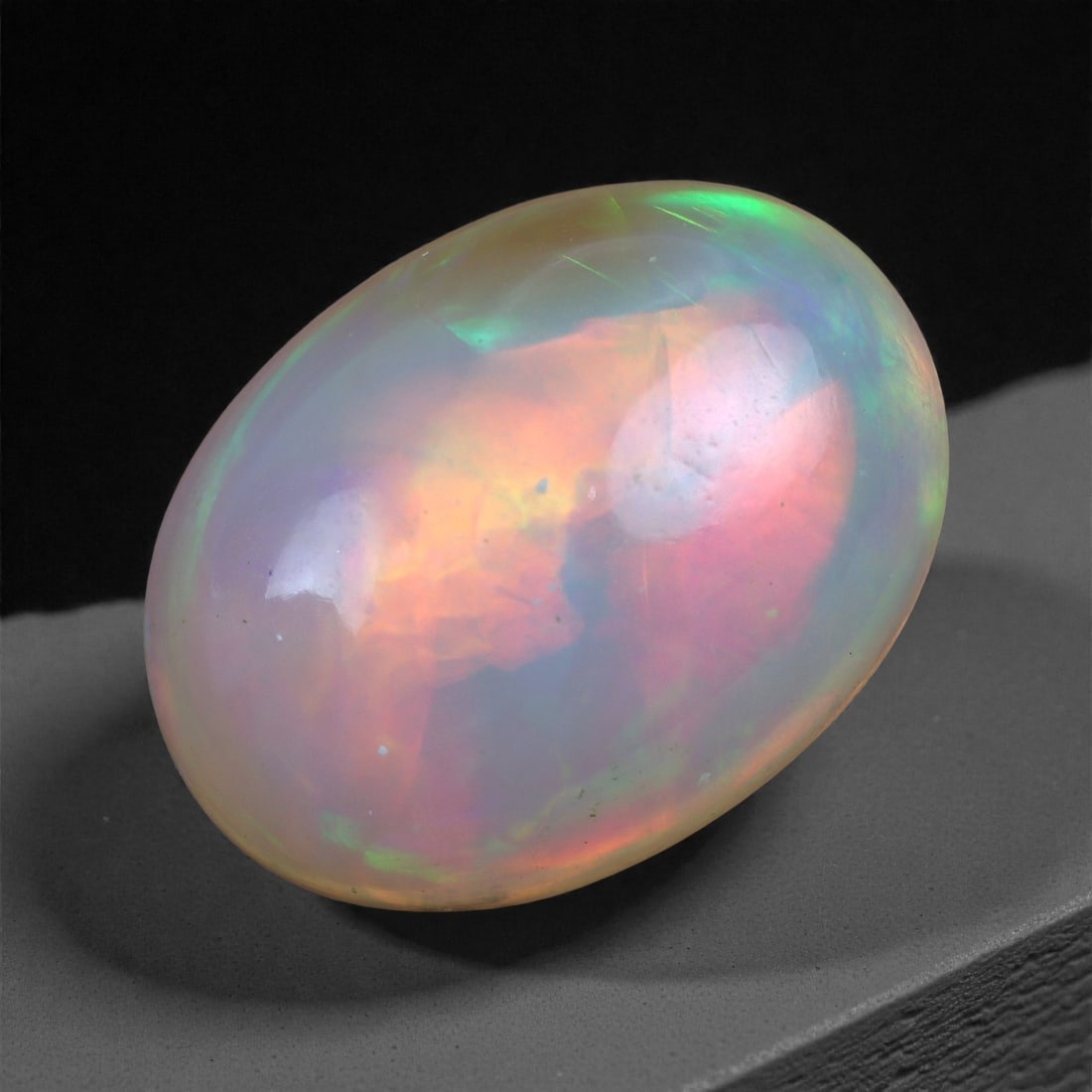 3.37 Carats Play-of-Color Welo Opal - Natural Ethiopian Gem 13x9mm, 47XA (1 of 2)