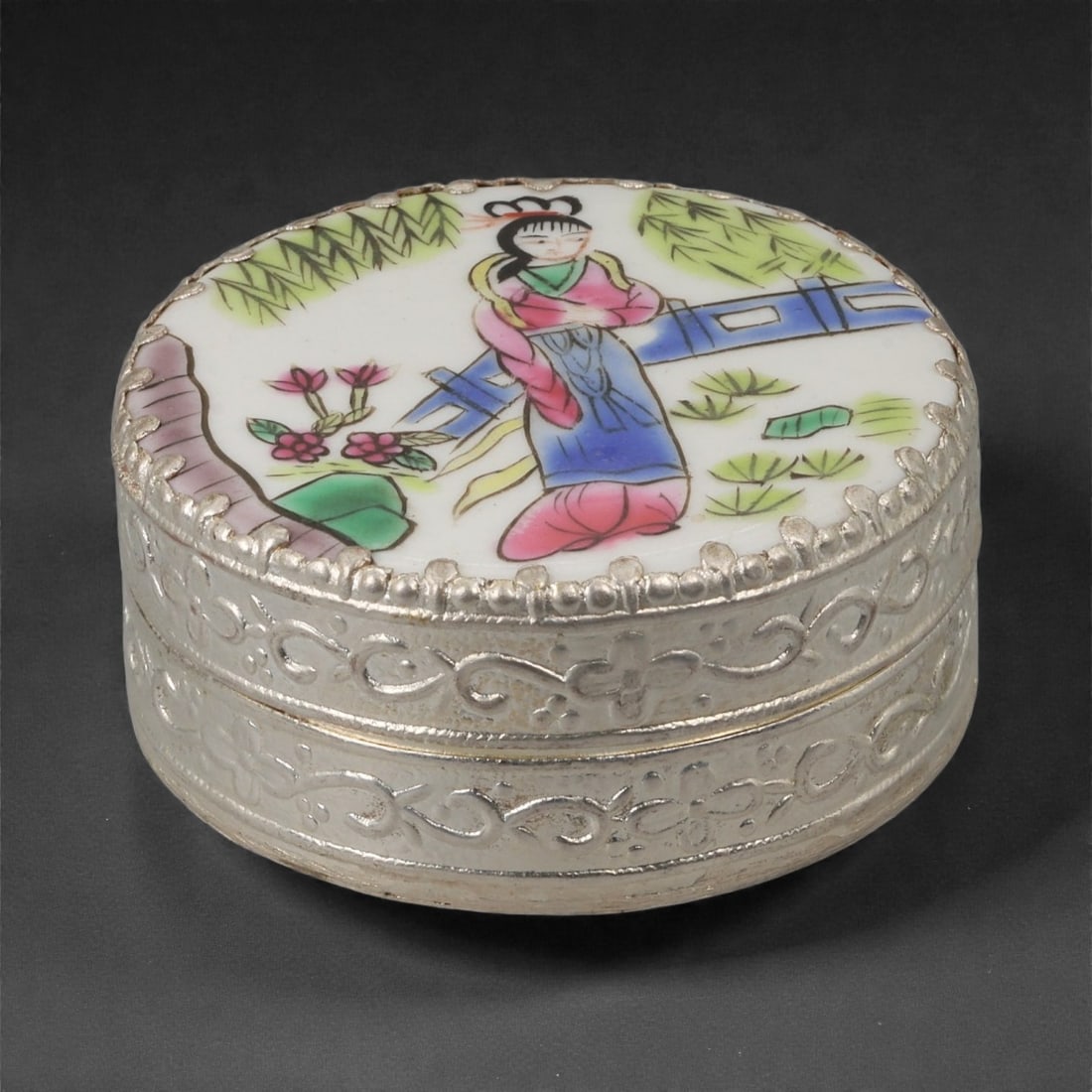 A Chinese Silvered Porcelain Trinket Box, 20th Century, 83FG (1 of 2)