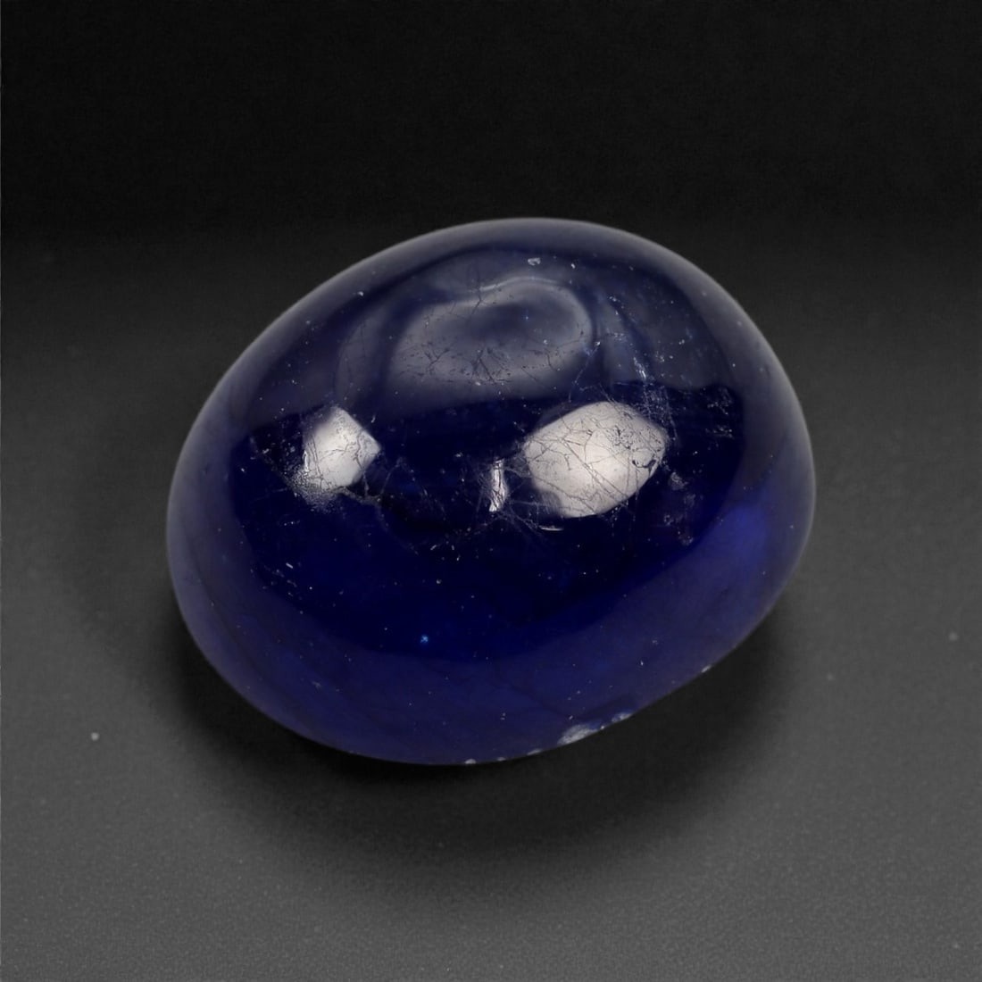 18.67 Carats Deep Blue Sapphire Cabochon - Natural Sri Lankan Stone, 15.3x12.9x8.6mm, 5XK (1 of 2)