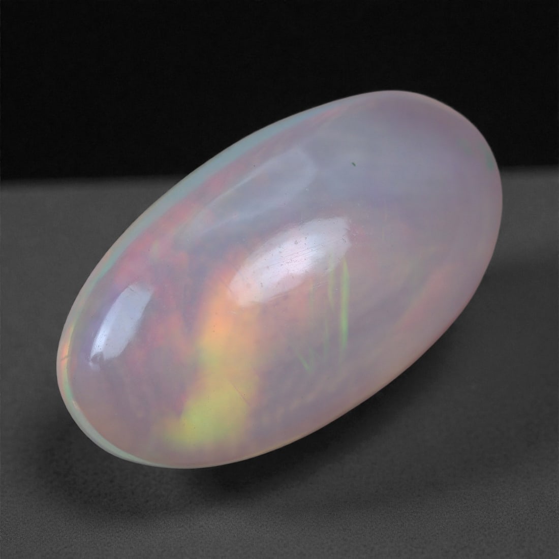 2.63 Carats Play-of-Color Welo Opal - Natural Ethiopian Gem 15x8mm, 91XA (1 of 2)