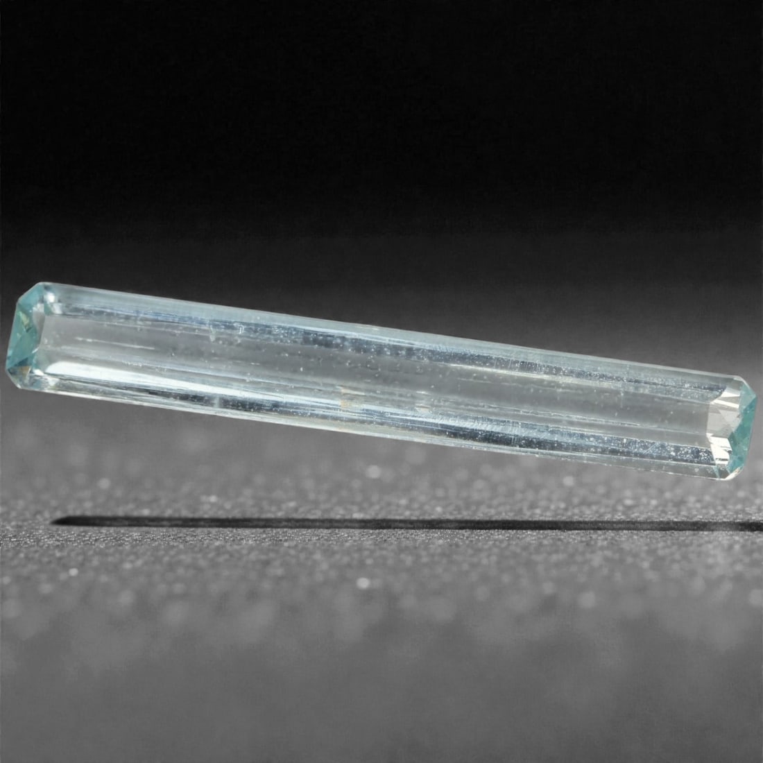 1.72 Carats Light Blue Aquamarine - Natural Brazilian Stone - 23.5 x 3.3 x 2.6 mm, 36WE (1 of 1)