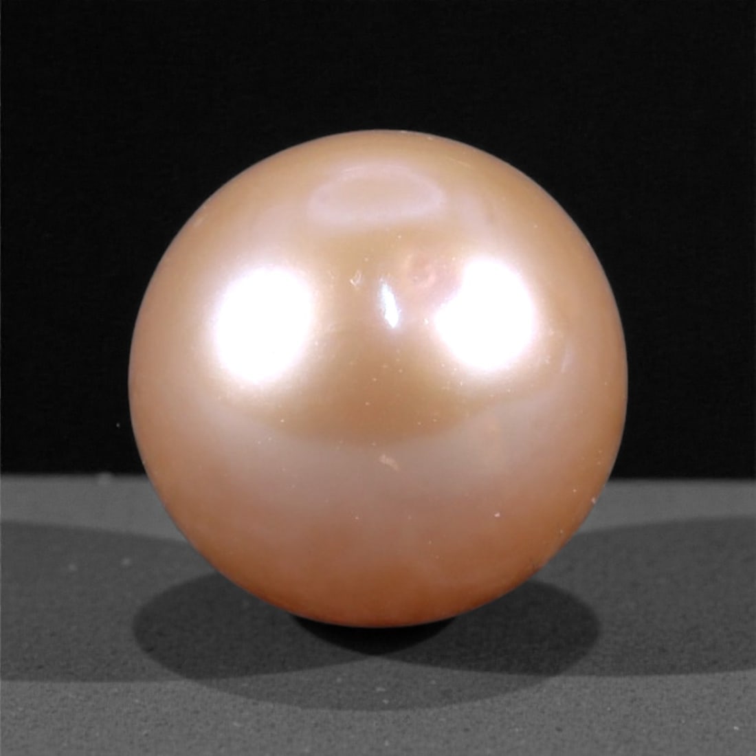 3.39 Carats Warm Peach Cultured Pearl - Natural Freshwater Gem, 53XC (1 of 1)
