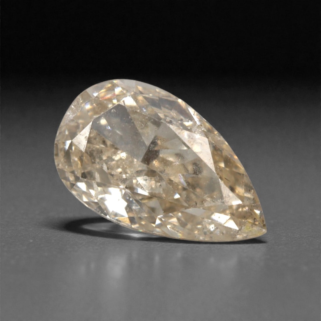 0.21 Carats Fancy Light Brownish Yellow Diamond - Natural South African Origin, 43DA (1 of 1)