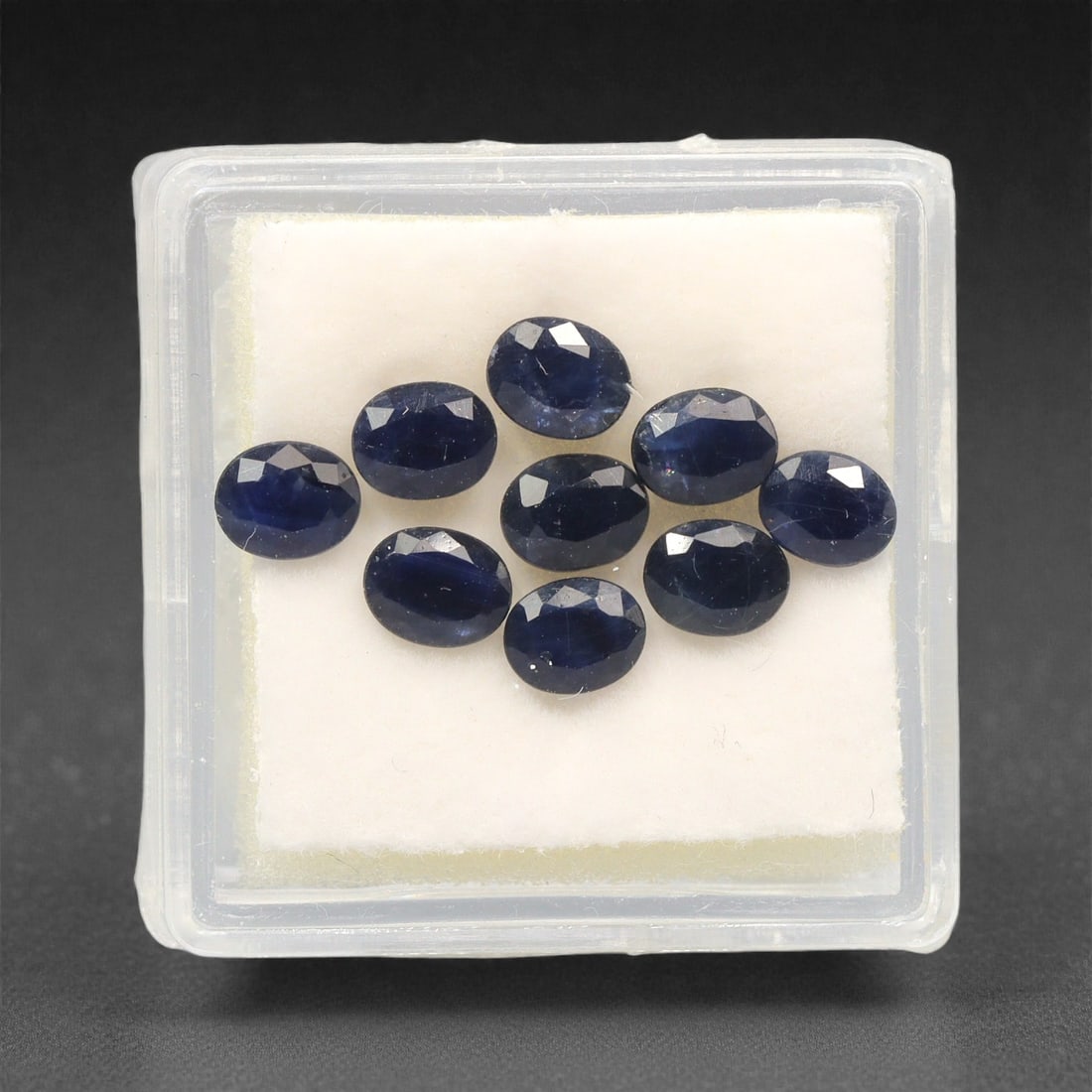 4.06 Carats Multitone Blue Sapphire Parcel - Natural Australian Stones, 40DB: This curated parcel of Australian sapphires dazzles with a captivating spectrum of blue tones, ranging from deep midnight and rich royal blue to vivid teal and cool aqua undertones. Each stone is prec