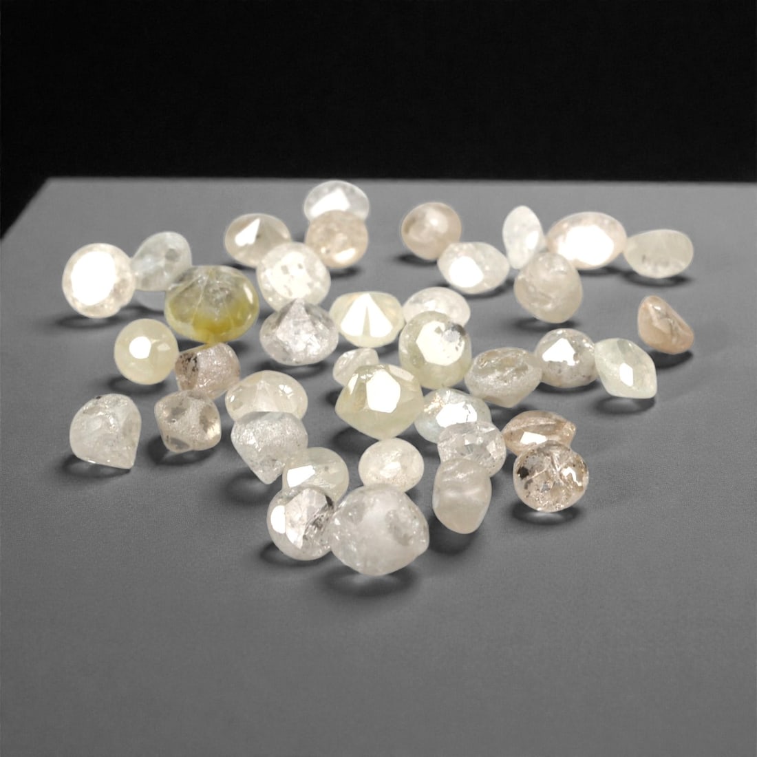 1.09 Carats Fancy Yellow Diamond Parcel - Natural African Stones, 58A (1 of 1)