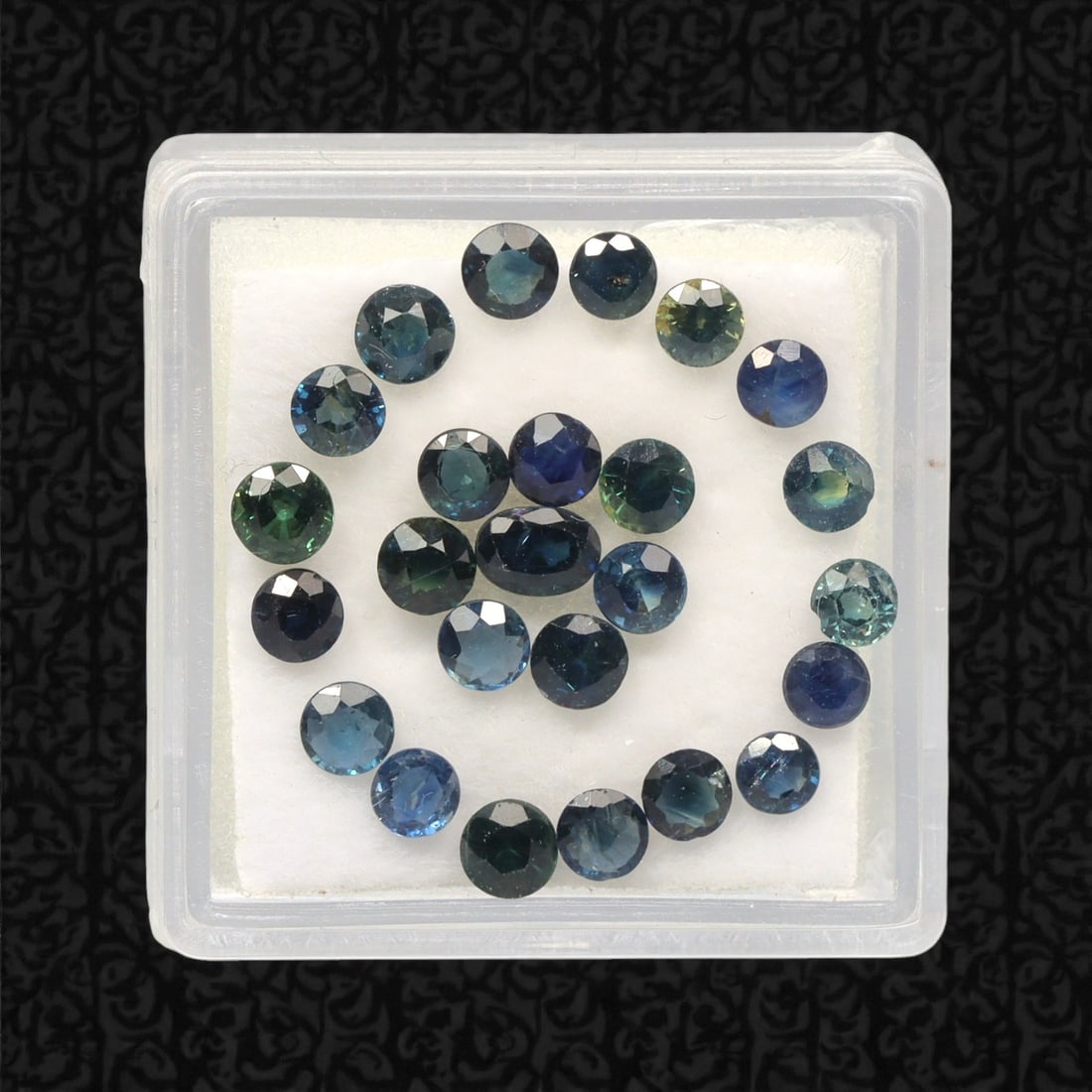 4.72 Carats Multitone Blue Sapphire Parcel - Natural Australian Stones, 35DB: This curated parcel of Australian sapphires dazzles with a captivating spectrum of blue tones, ranging from deep midnight and rich royal blue to vivid teal and cool aqua undertones. Each stone is prec