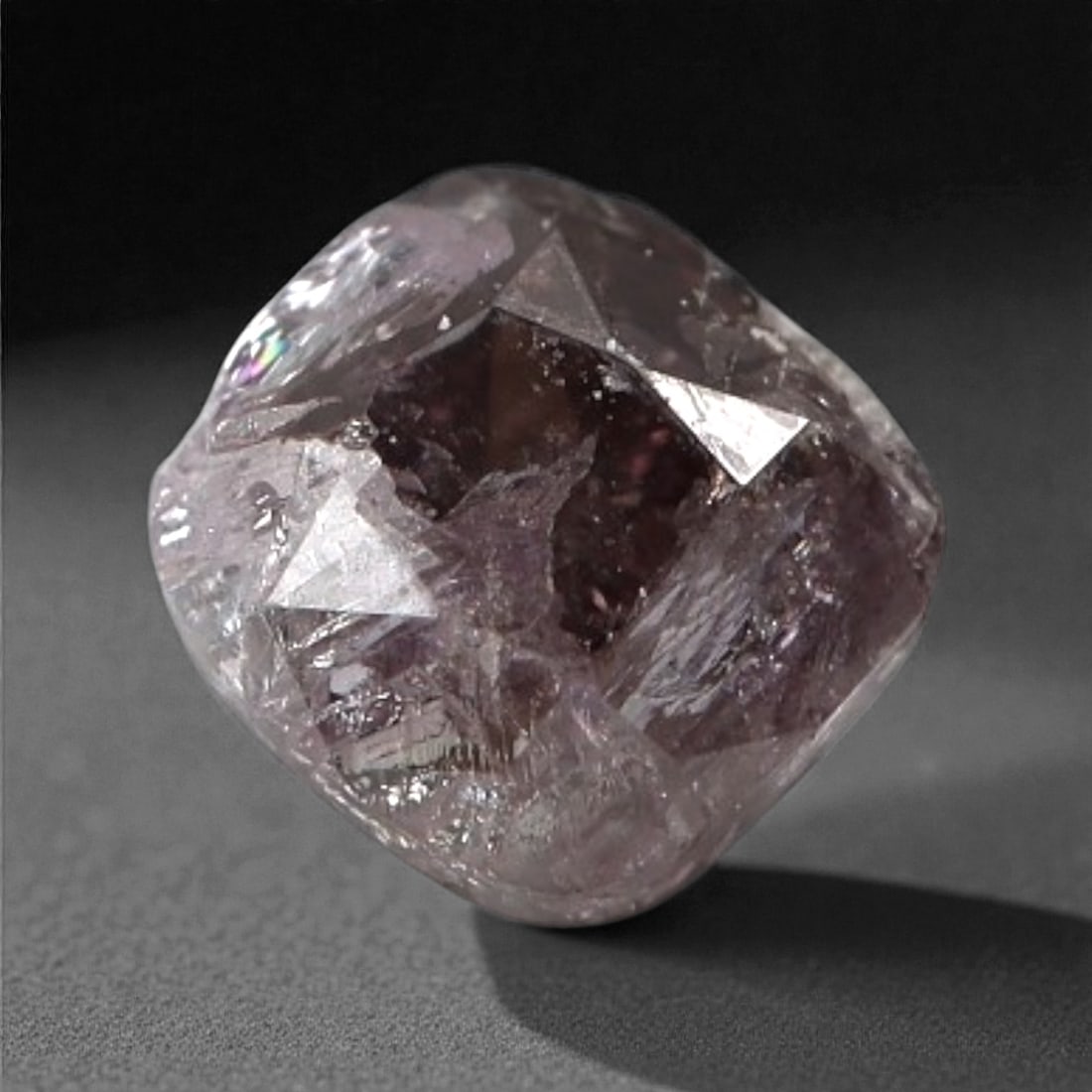 0.17 Carats Purplish Pink Diamond - Natural Argyle Mine, Australia, 114A (1 of 1)