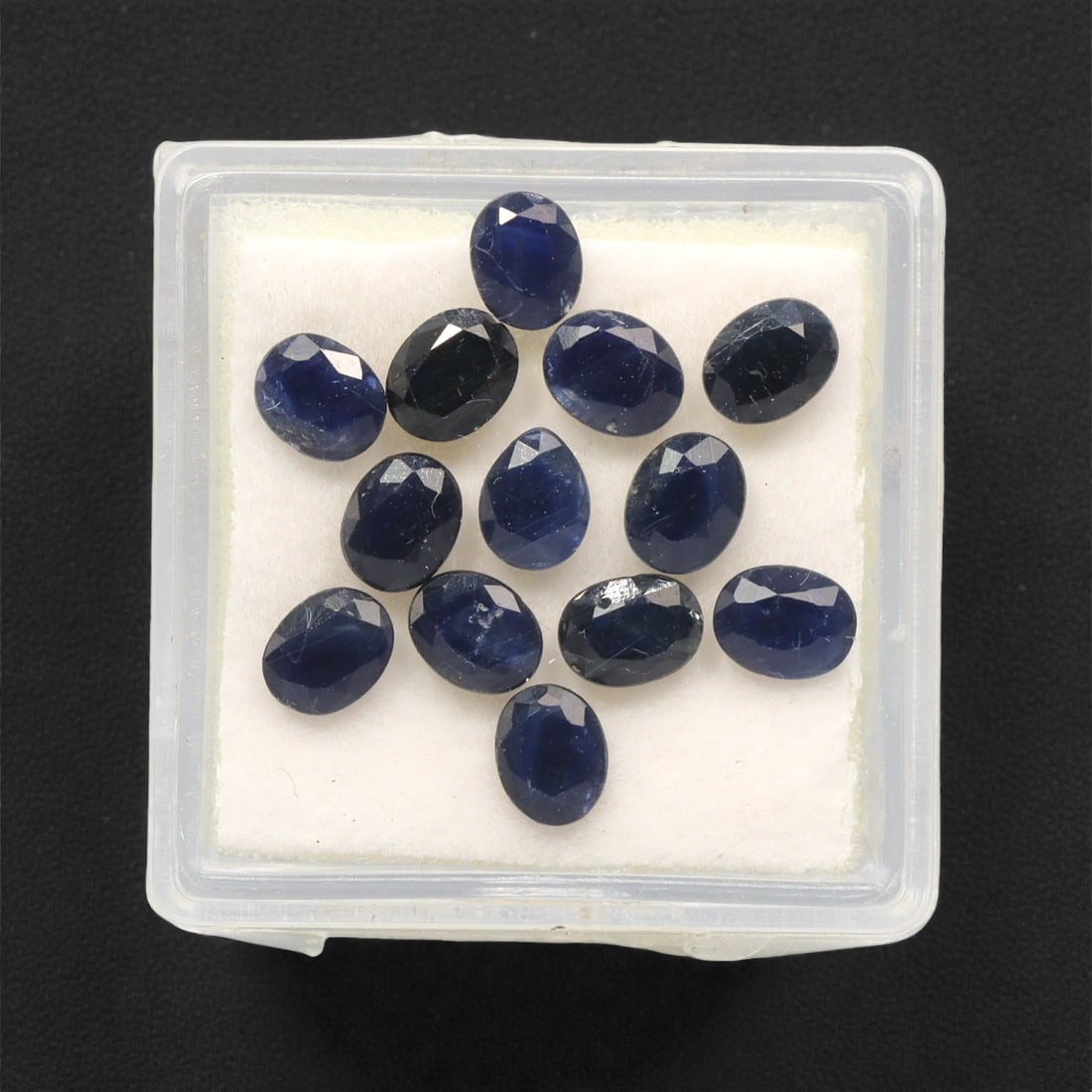 5.50 Carats Multitone Blue Sapphire Parcel - Natural Australian Stones, 38DB: This curated parcel of Australian sapphires dazzles with a captivating spectrum of blue tones, ranging from deep midnight and rich royal blue to vivid teal and cool aqua undertones. Each stone is prec