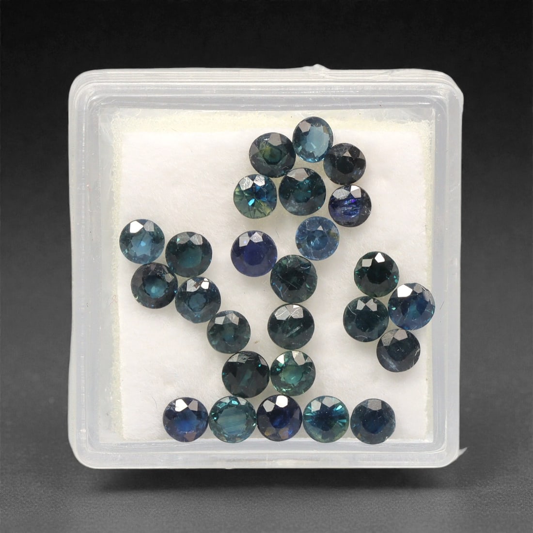 5.36 Carats Multitone Blue Sapphire Parcel - Natural Australian Stones, 24DB: This curated parcel of Australian sapphires dazzles with a captivating spectrum of blue tones, ranging from deep midnight and rich royal blue to vivid teal and cool aqua undertones. Each stone is prec