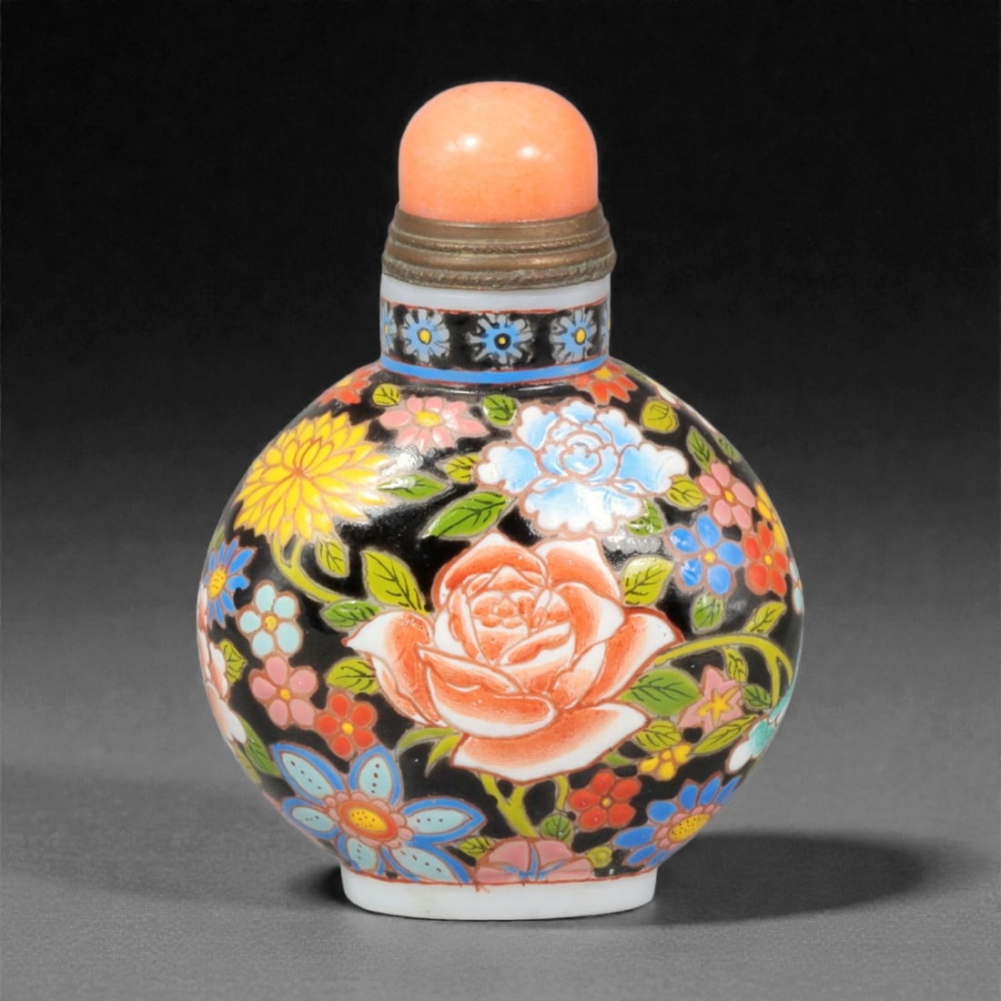 A Chinese Painted Glass Snuff Bottle, Qing Style, 20th Century, 16YC: Formed from clear glass and painted on the exterior with opaque enamels, the bottle is of compressed globular form with rounded sides rising to a short cylindrical neck and flat foot. The surface is d