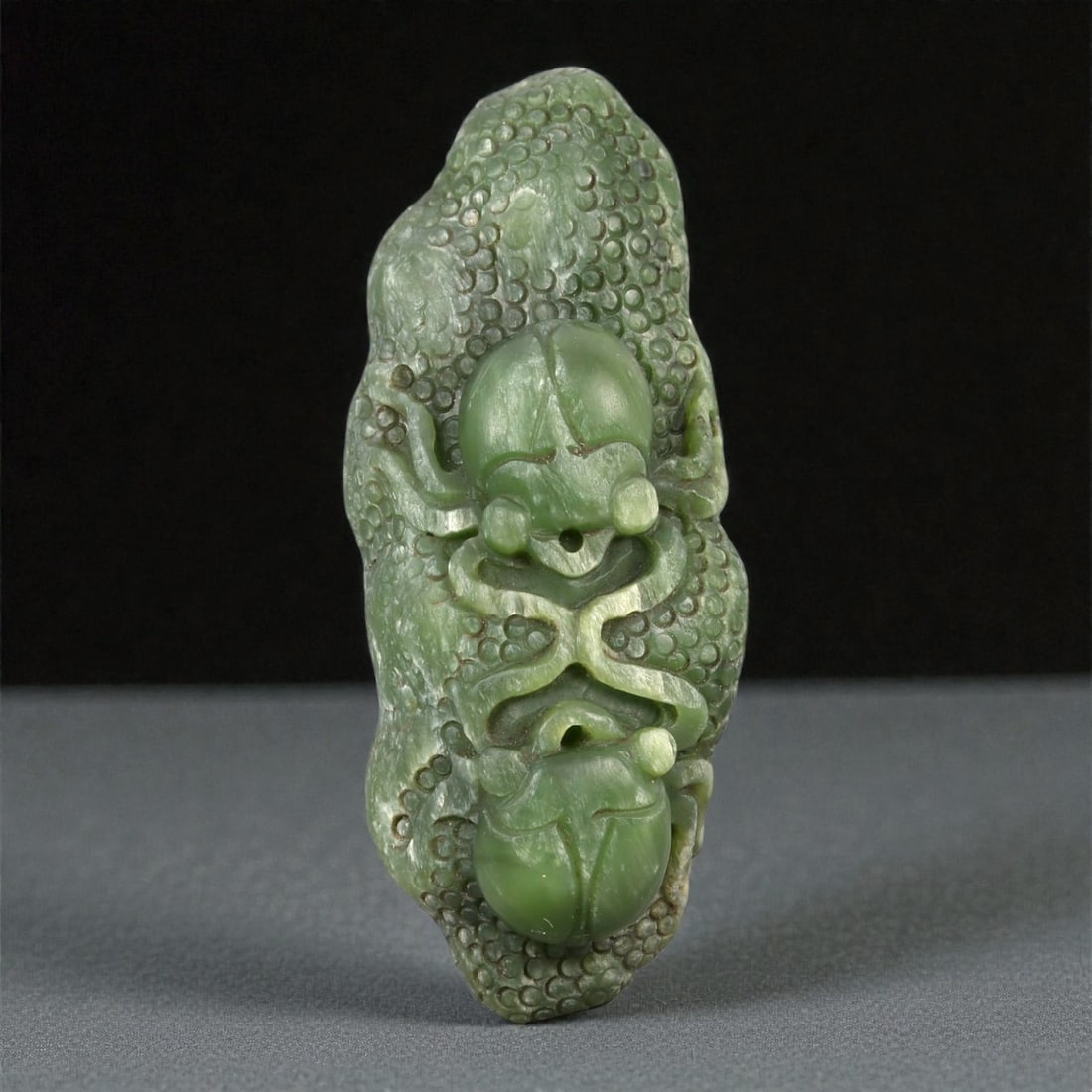 A Chinese Nephrite Jade Spider Carving, 20th Century, 33FA (1 of 2)