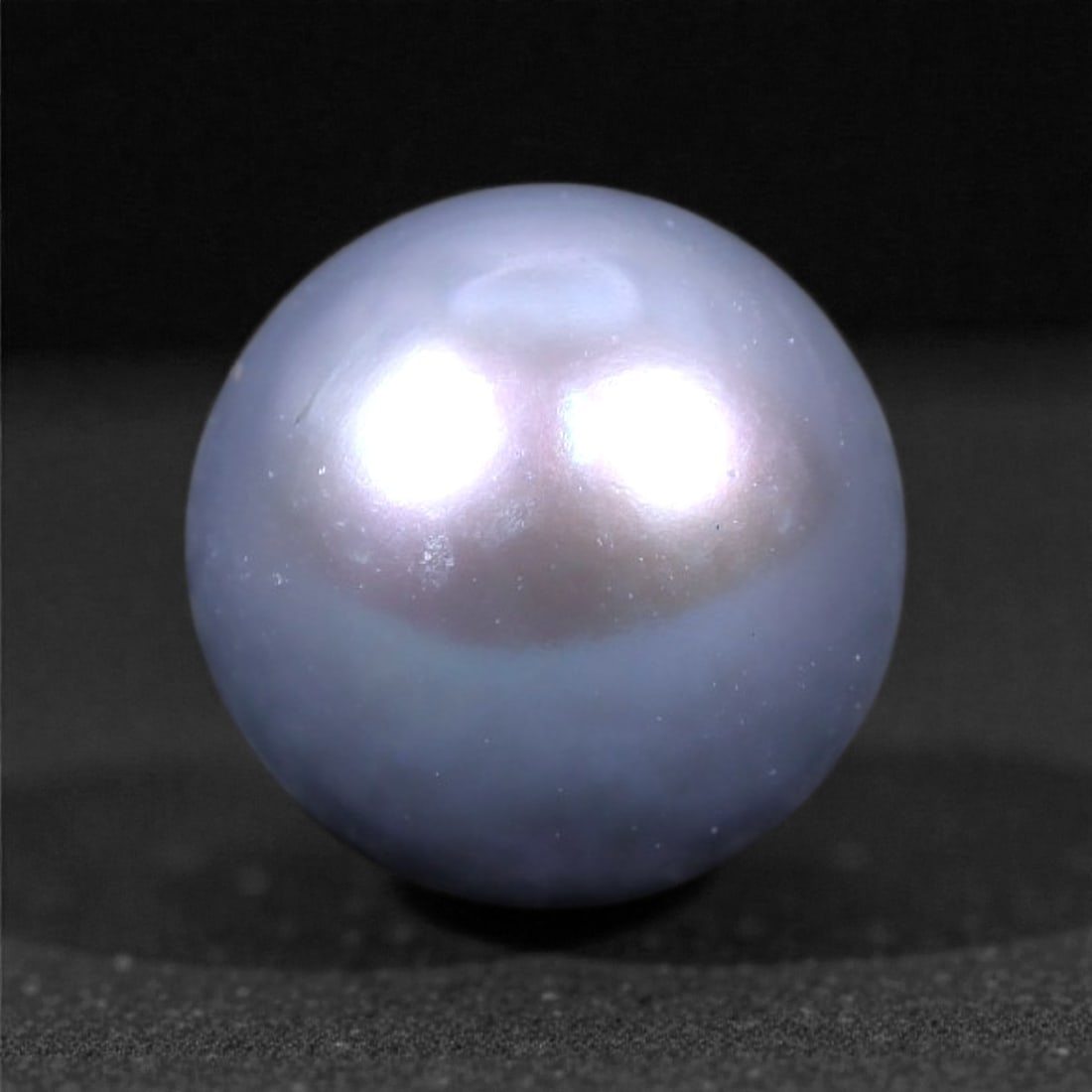 2.26 Carats Silvery Blue Cultured Pearl - Natural Freshwater Gem, 58XC (1 of 1)