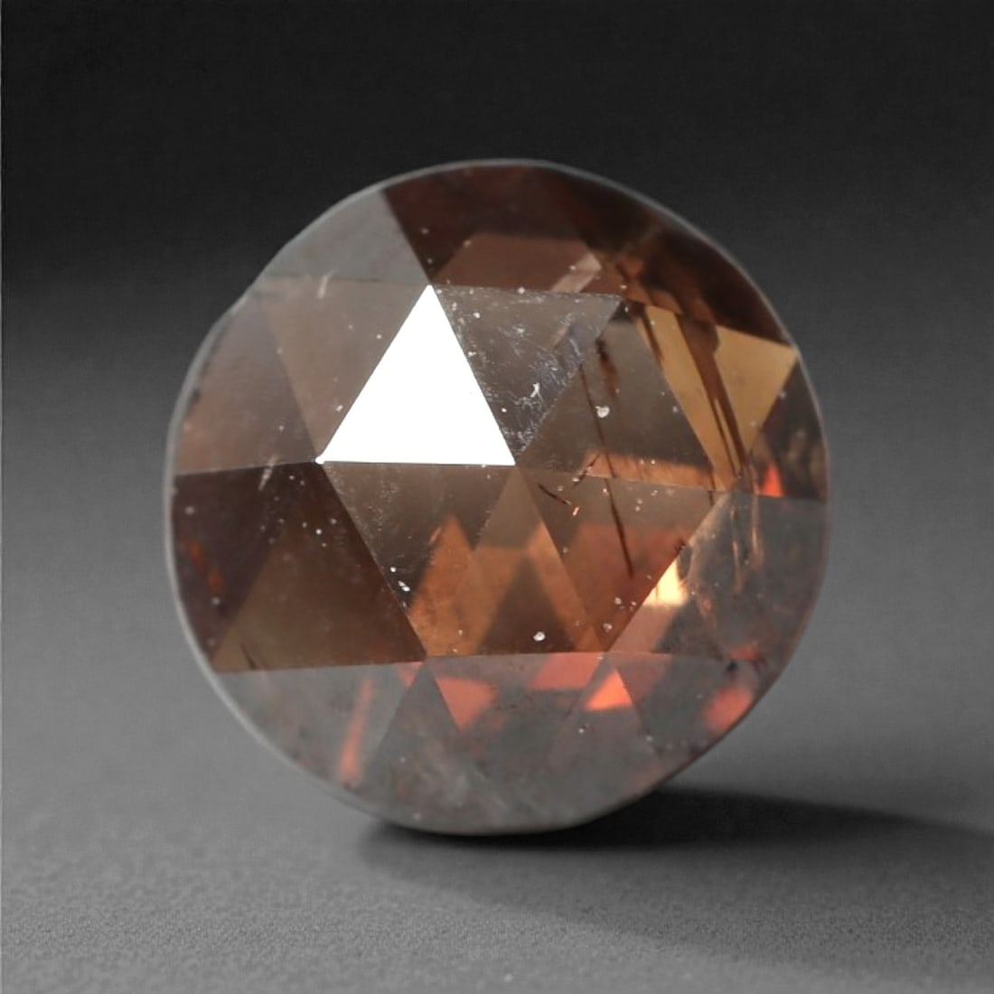 0.38 Carats Fancy Deep Brownish Pink Diamond - Natural South African Origin, 5DA (1 of 2)
