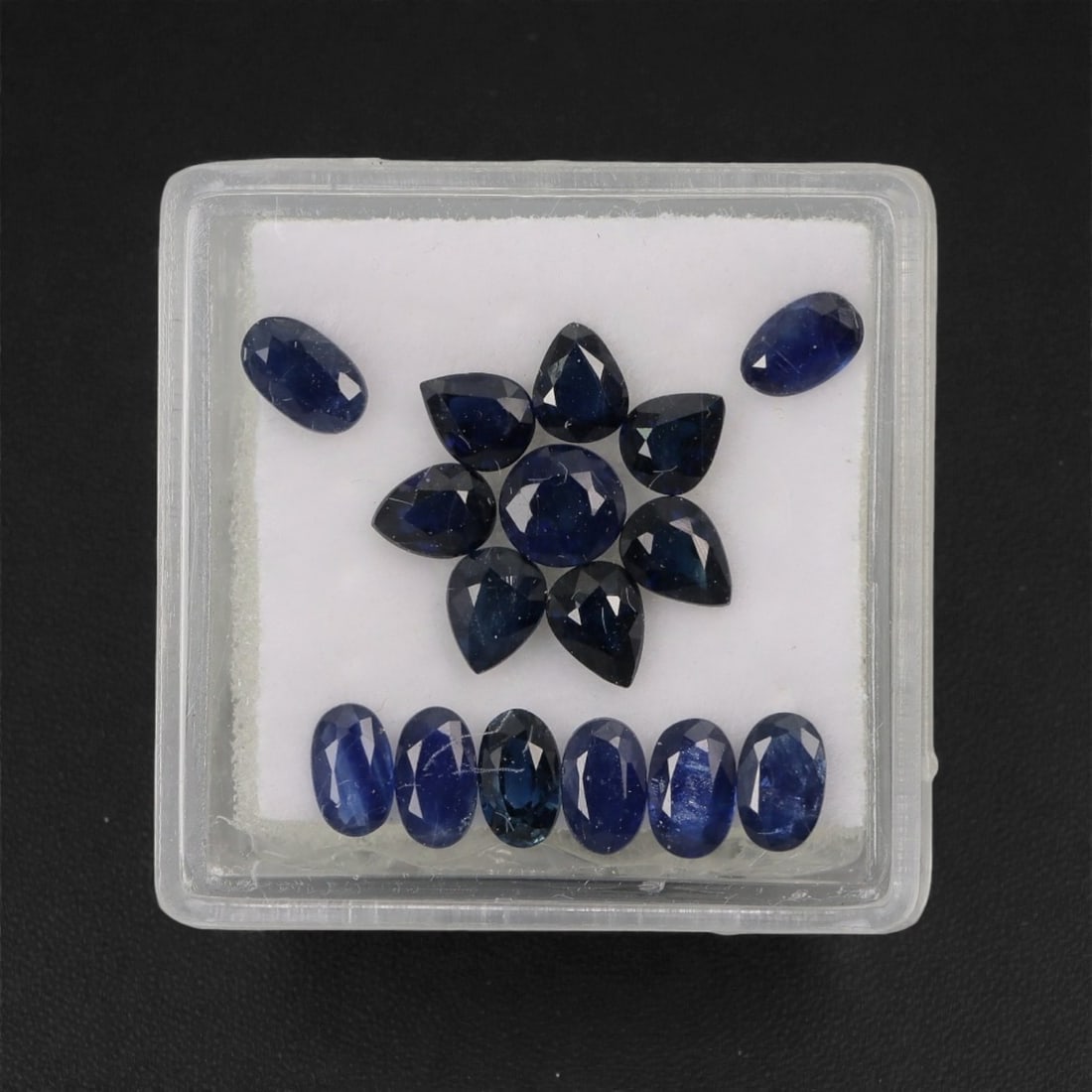 5.05 Carats Deep Royal Blue Sapphire Parcel - Natural Australian Stones, 2XL: This curated parcel of 5.05 carats of loose sapphires captivates with a spectrum of deep royal blue hues, ranging from velvety midnight tones to vivid, saturated shades that catch the light with every