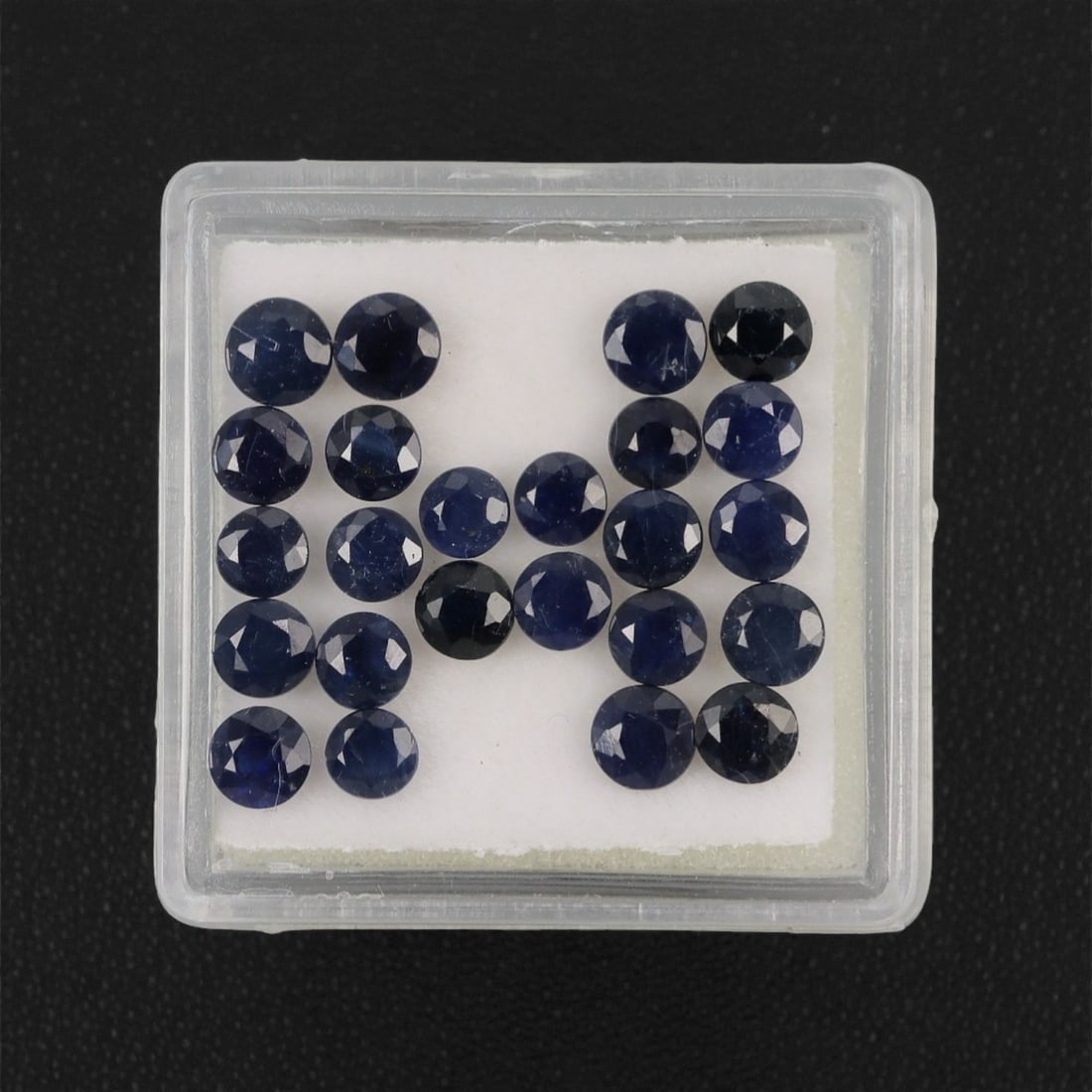6.02 Carats Round-Cut Deep Blue Australian Sapphire Parcel - Natural Australian Stones, 91XK: This substantial parcel of Australian sapphires features a rich palette of deep, velvety blue tones, with each round, faceted stone exhibiting a classic, saturated hue. The uniform round cut ensures e