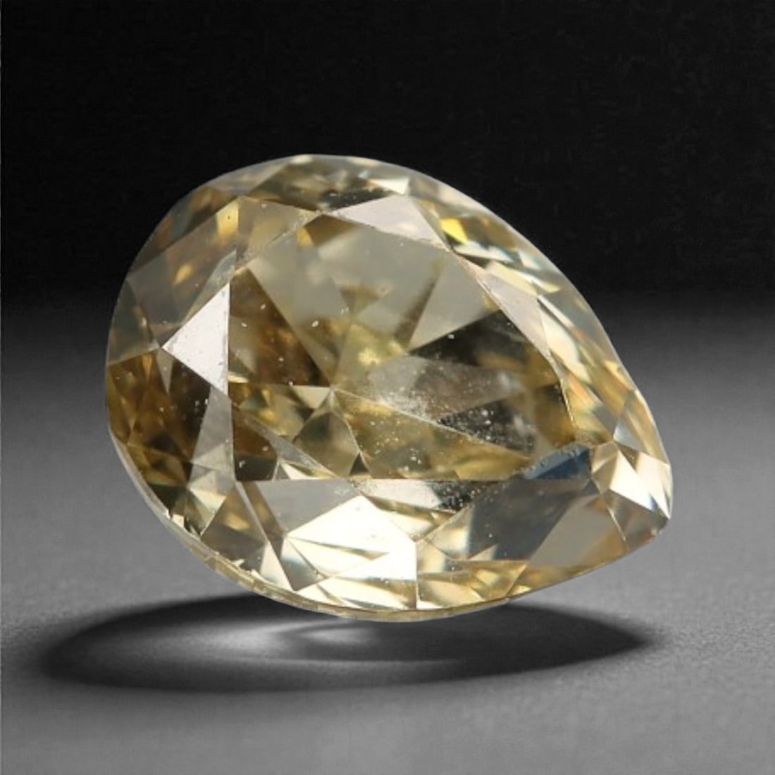 0.22 Carats Fancy Color Diamond - Natural African Stone, 4x3.2mm, 13A (1 of 1)